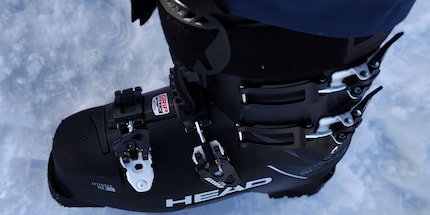 Der «Formula 120 MV GW Performance Boot» von Head im klassischen schwarzen Design.