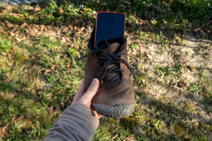 Une chaussure pèse autant que mon smartphone.