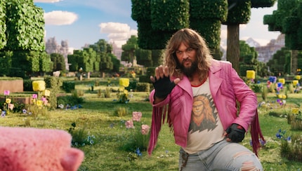 Jason Momoa brille dans les rôles insolites, mais là, il se tire une balle dans le pied. 