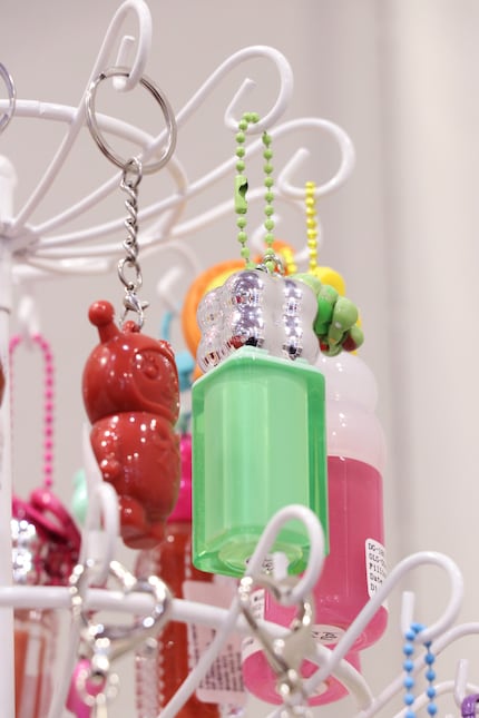 Key ring and lip gloss in one. Exhibitor: Diefei Cosmetics