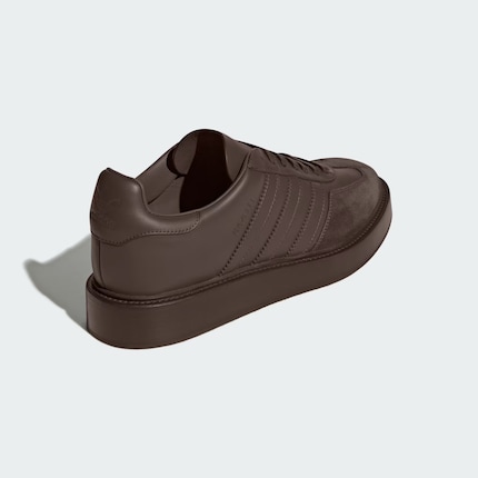La doublure de la gazelle italienne est également en cuir.