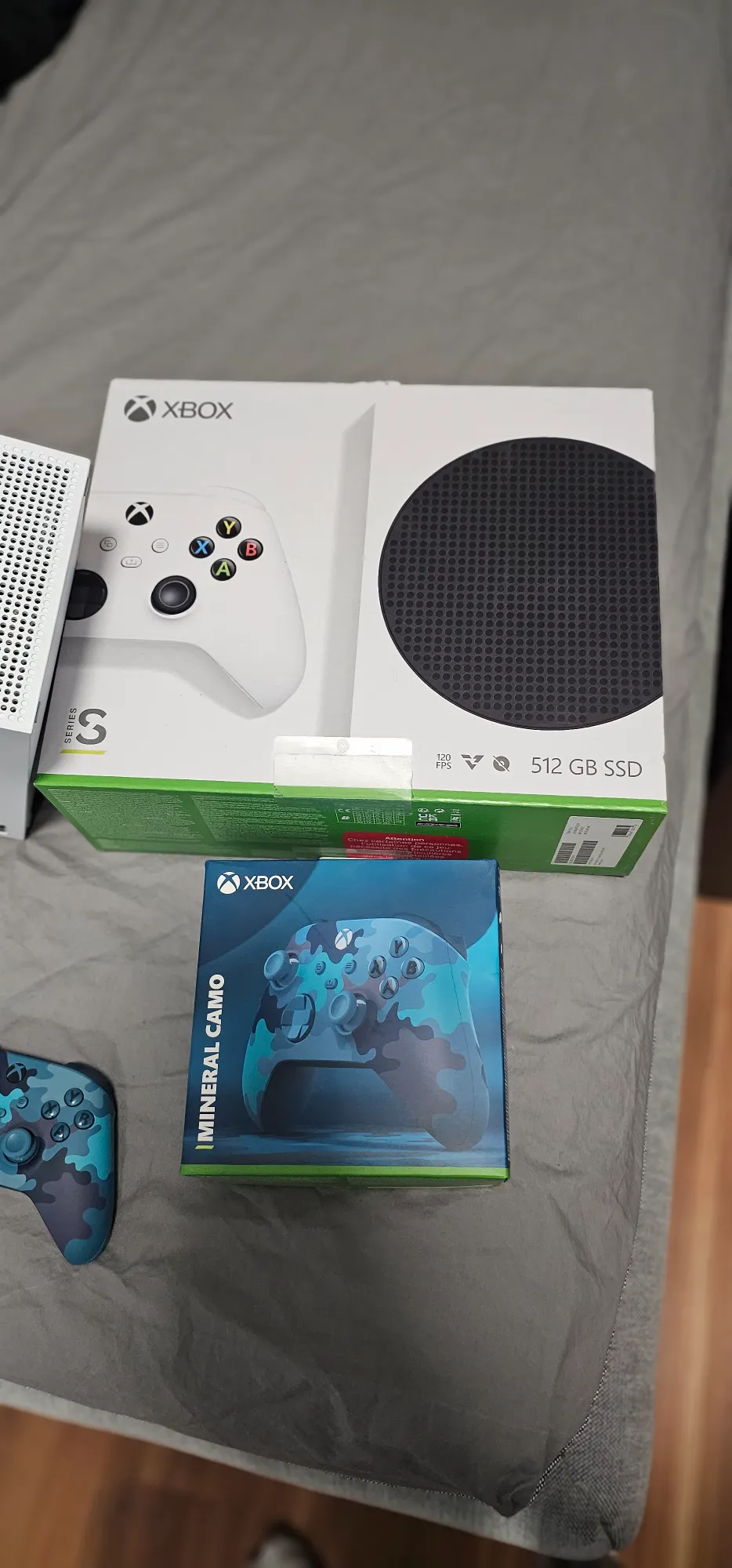 Actual product image Microsoft Xbox Series S with free content + digital currency for Fortnite, Rocket League and Fall Guys