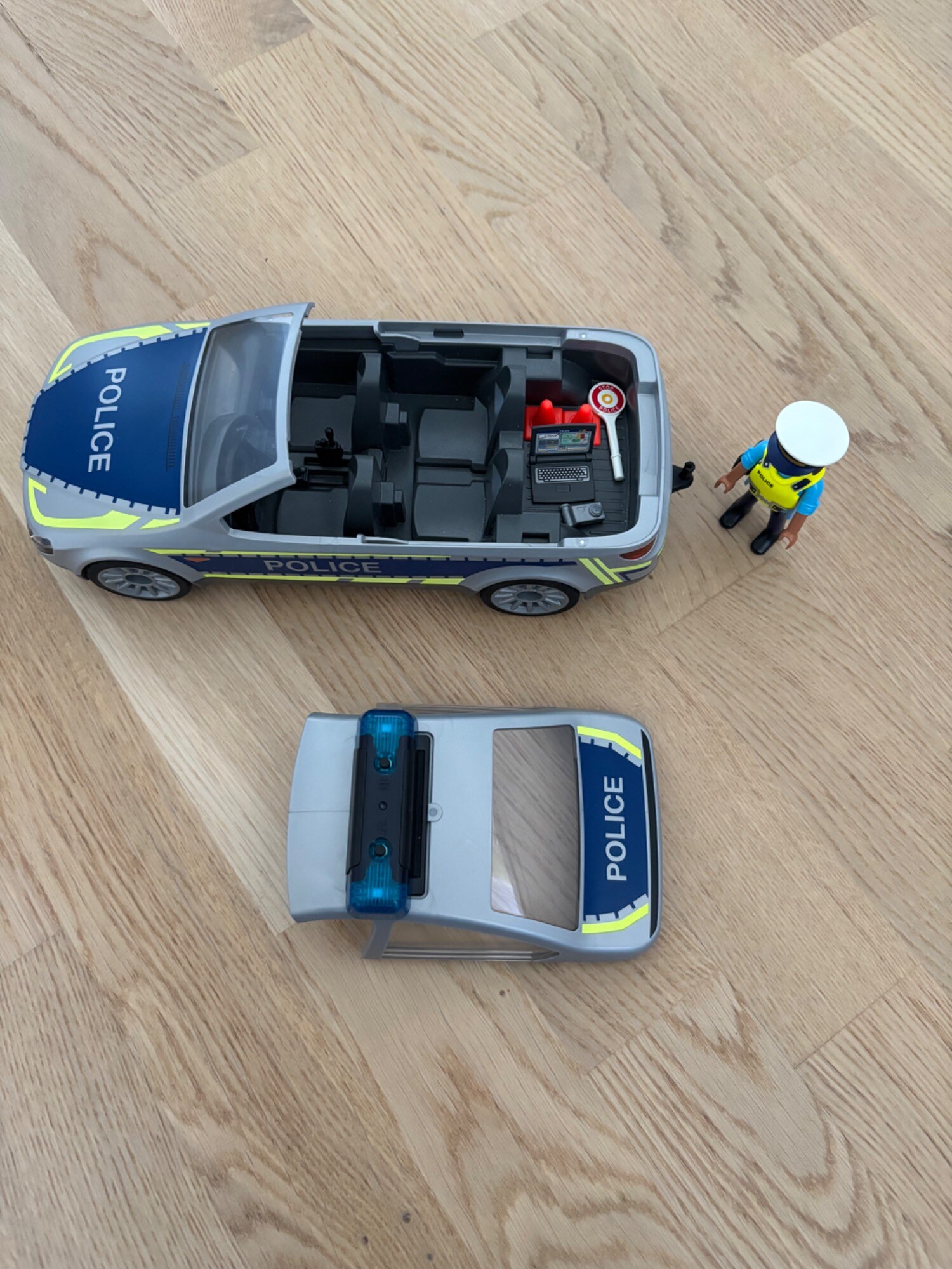 Produktbild Playmobil Polizei Streifenwagen (71729, Playmobil Action Heroes)