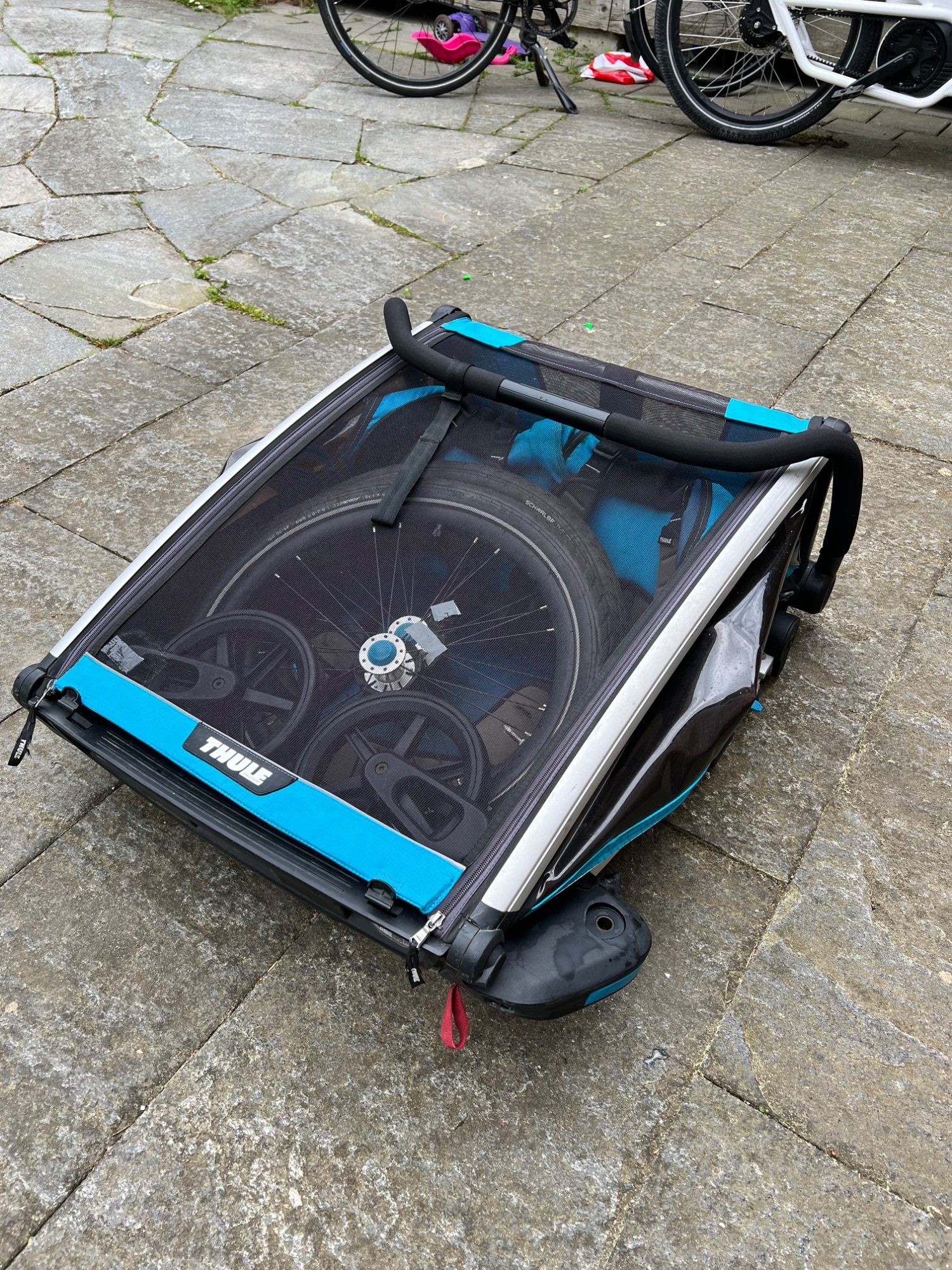 Produktbild Thule Chariot Cross 2