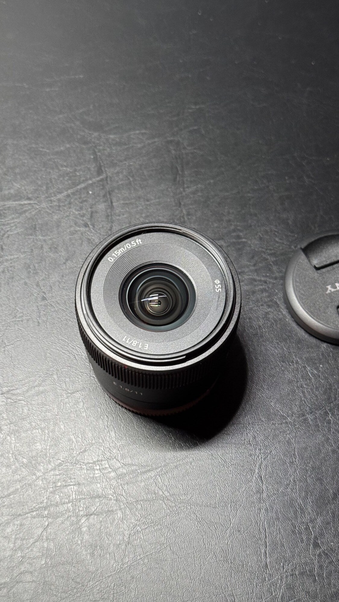 Produktbild Sony E 11mm f/1.8 (Sony E, APS-C / DX)