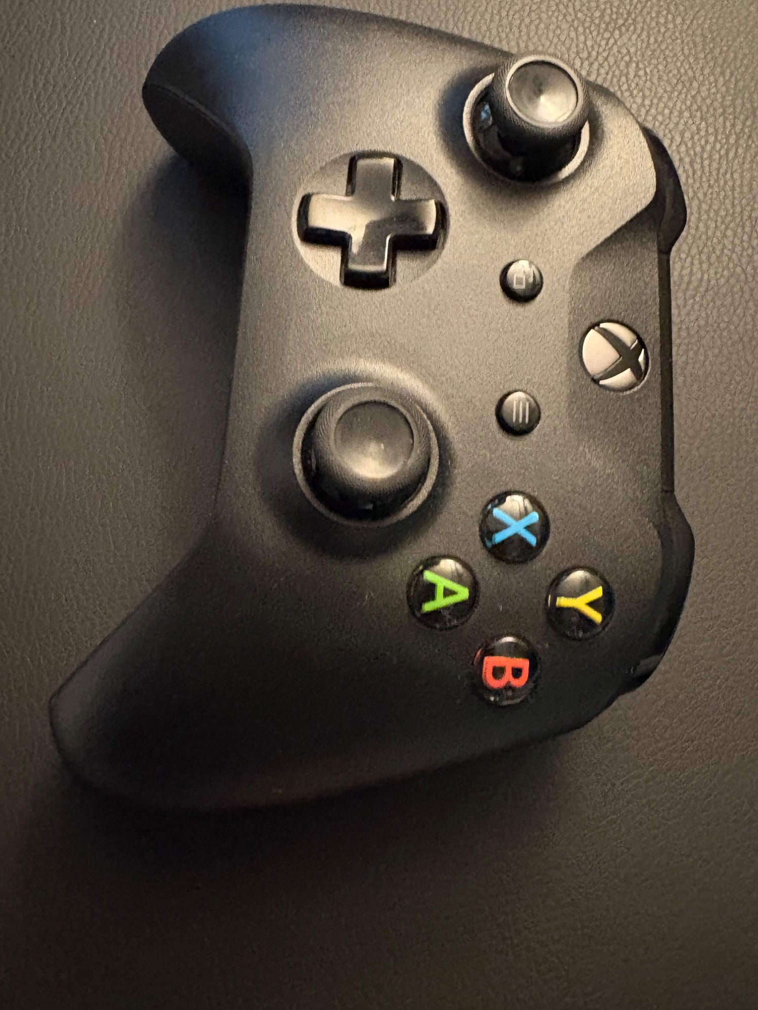 Produktbild Microsoft Xbox Wireless Controller - Black (PC, Xbox One X, Xbox Series X, Xbox One S, Xbox Series S)