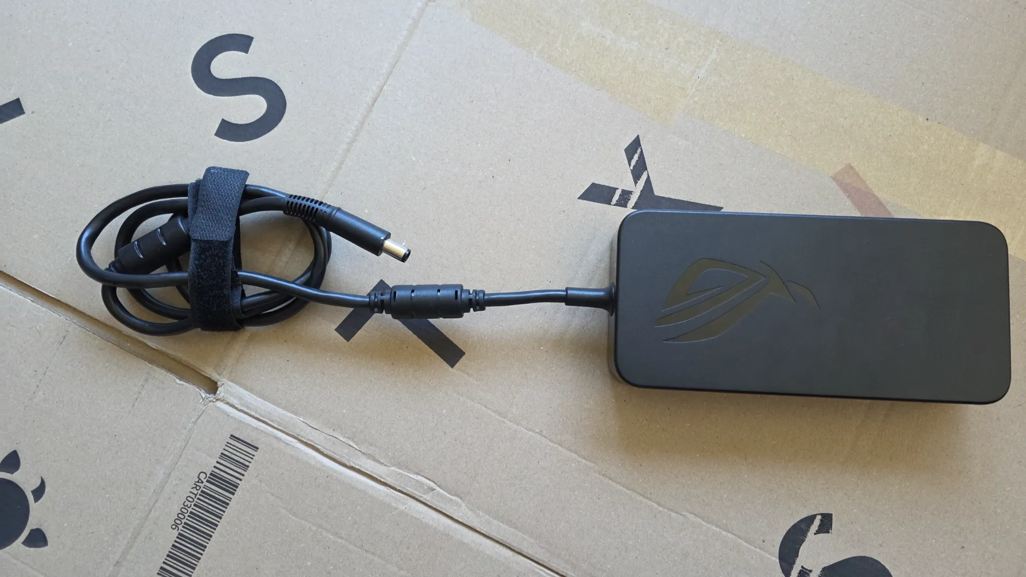 Produktbild ASUS ROG Swift PG32UQX (3840 x 2160 Pixel, 32")