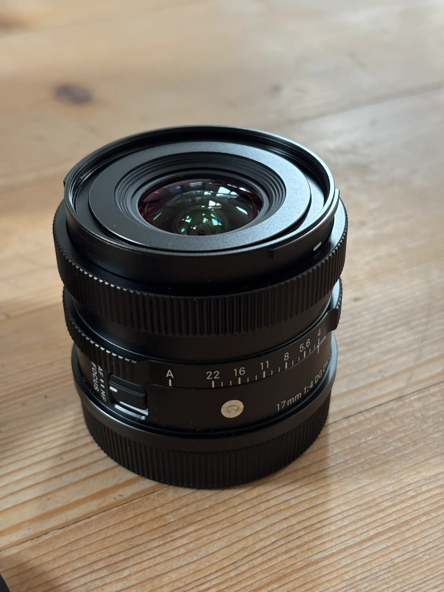Produktbild Sigma 17mm F4,0 DG DN Contemporary, L-Mount (L-Mount, Vollformat)