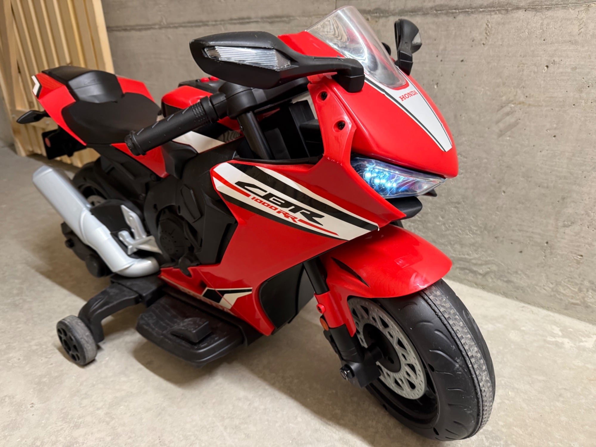 Actual product image Azeno Electric Motorcycle (12 V)