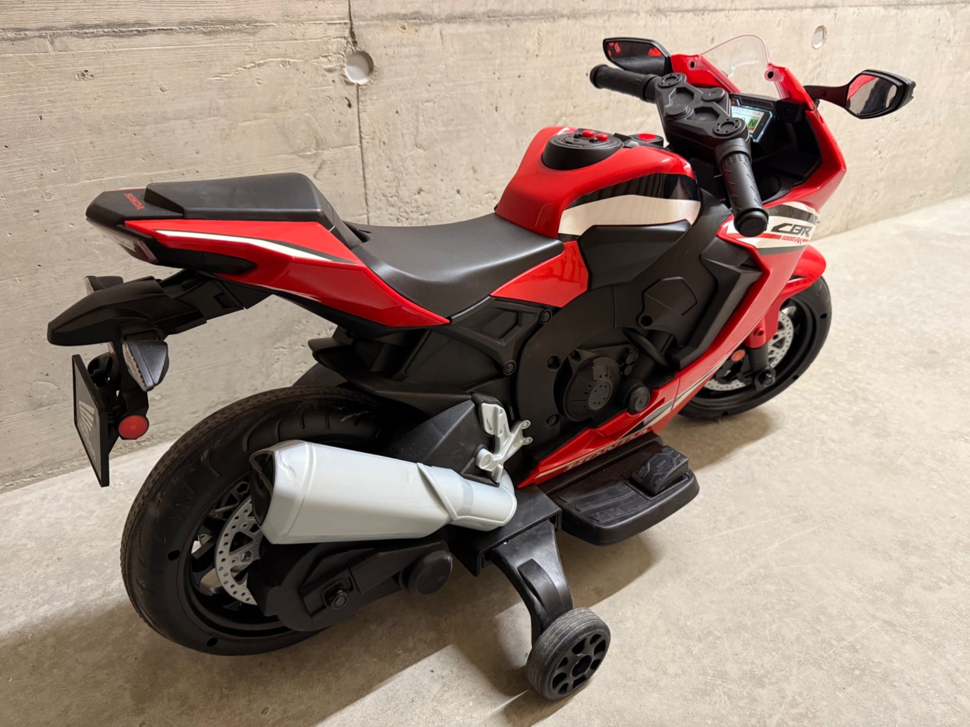 Actual product image Azeno Electric Motorcycle (12 V)