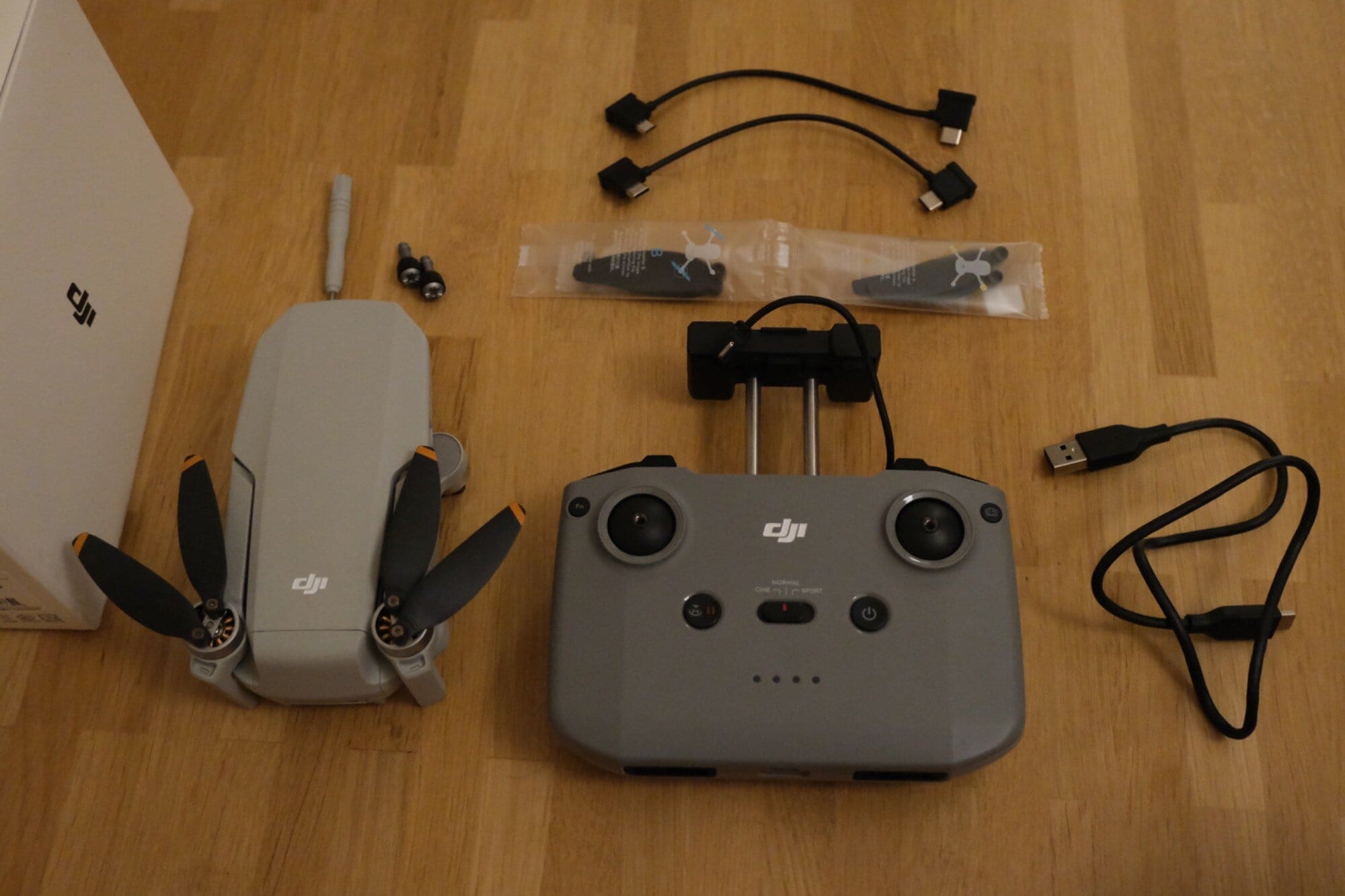 Produktbild DJI Mini 2 SE (31 min, 246 g, 12 Mpx)