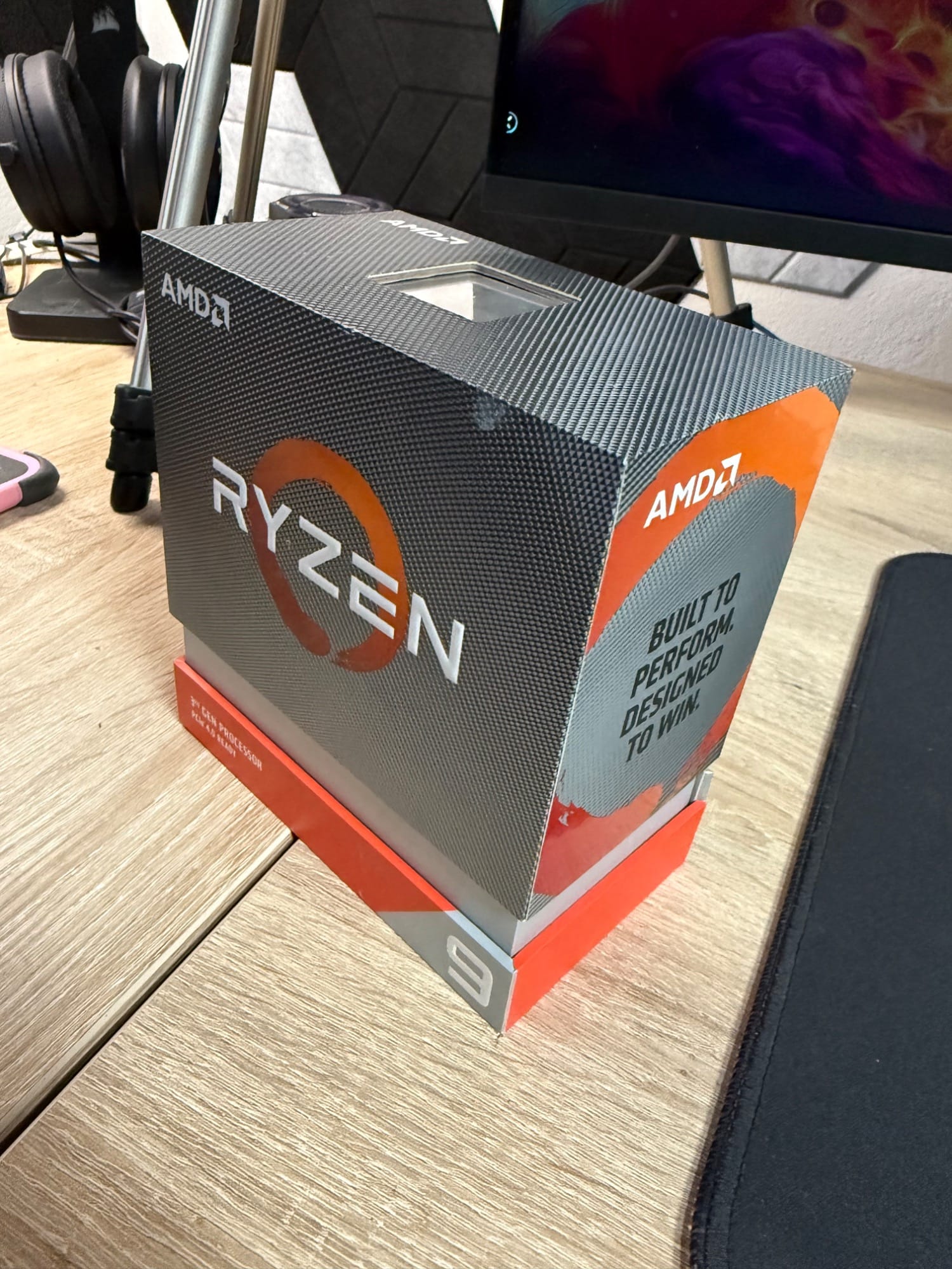 Produktbild AMD Ryzen 9 3950X (AM4, 3.50 GHz, 16 -Core)