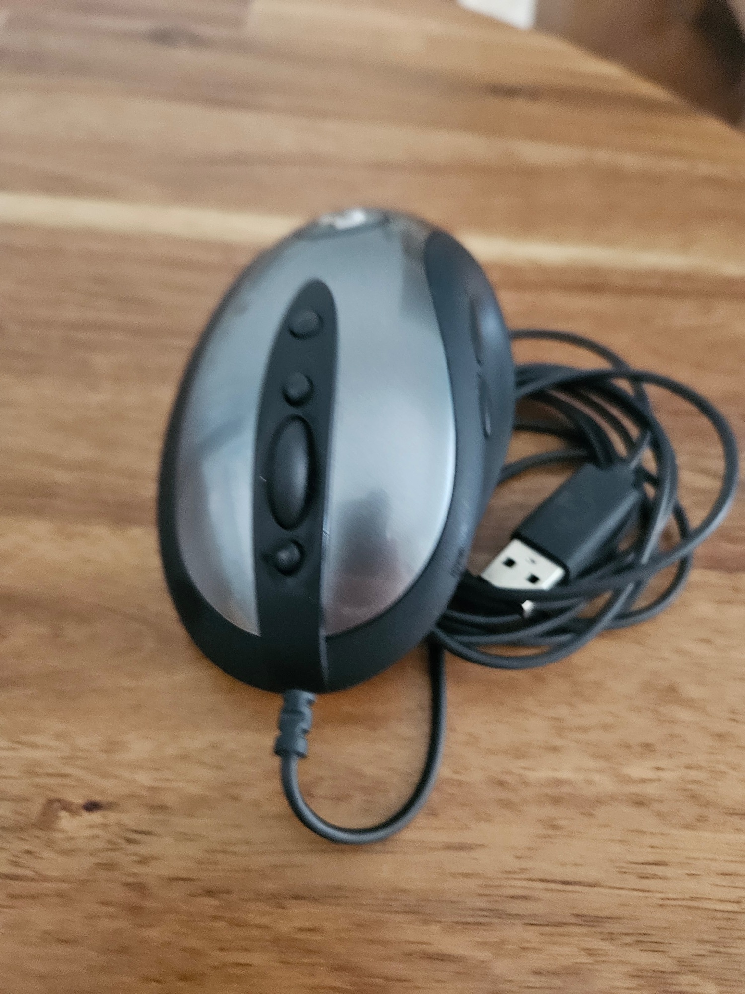 Produktbild Logitech G MX518 (Kabelgebunden)