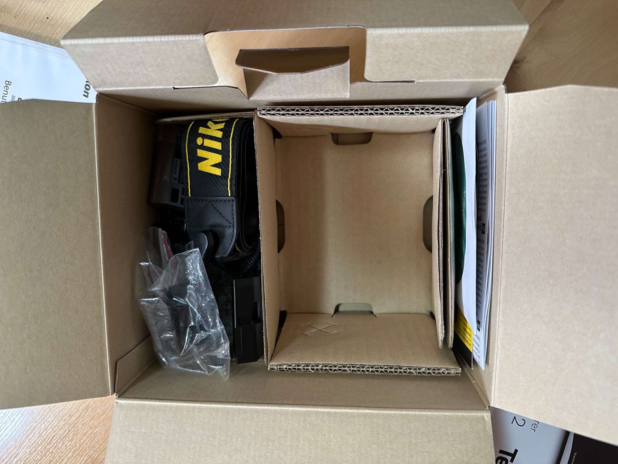 Produktbild Nikon D750 Body (24.30 Mpx, Vollformat)