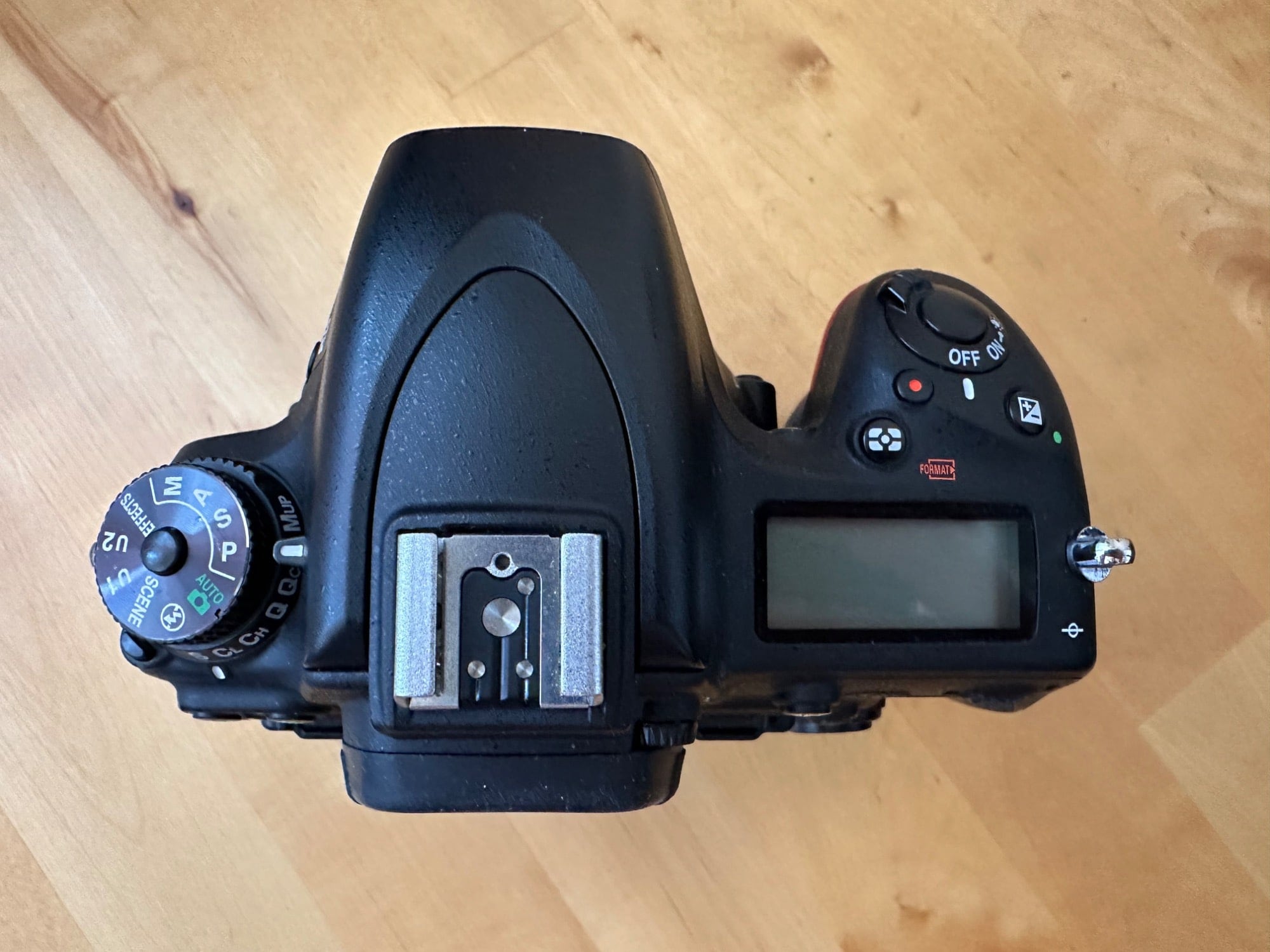 Produktbild Nikon D750 Body (24.30 Mpx, Vollformat)
