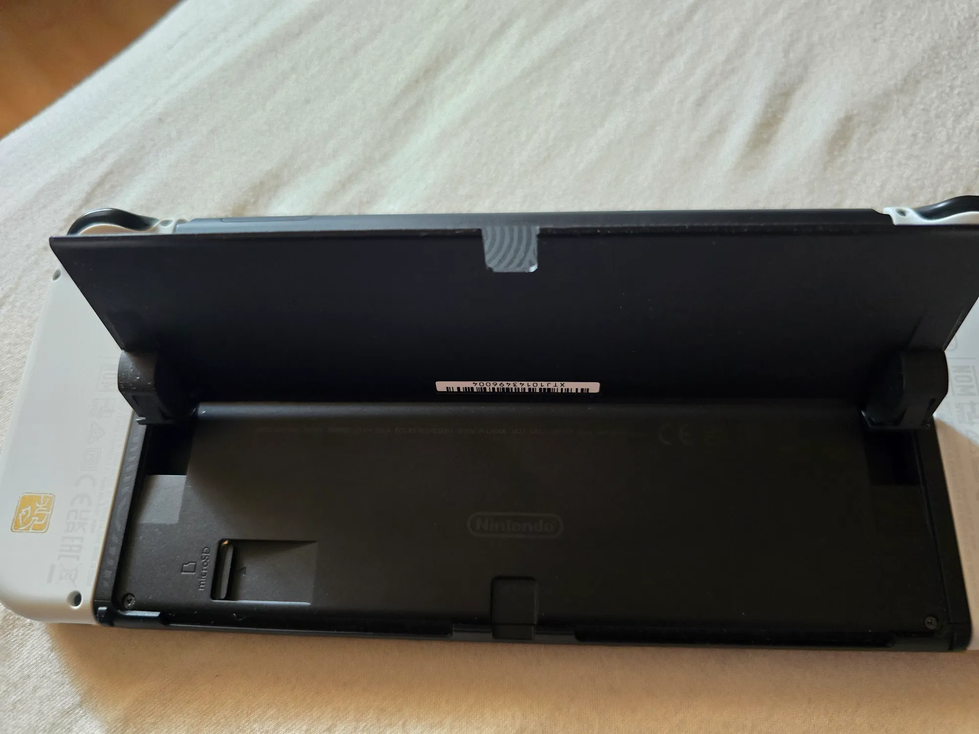 Immagine prodotto Nintendo Switch OLED - Edizione The Legend of Zelda: Tears of the Kingdom