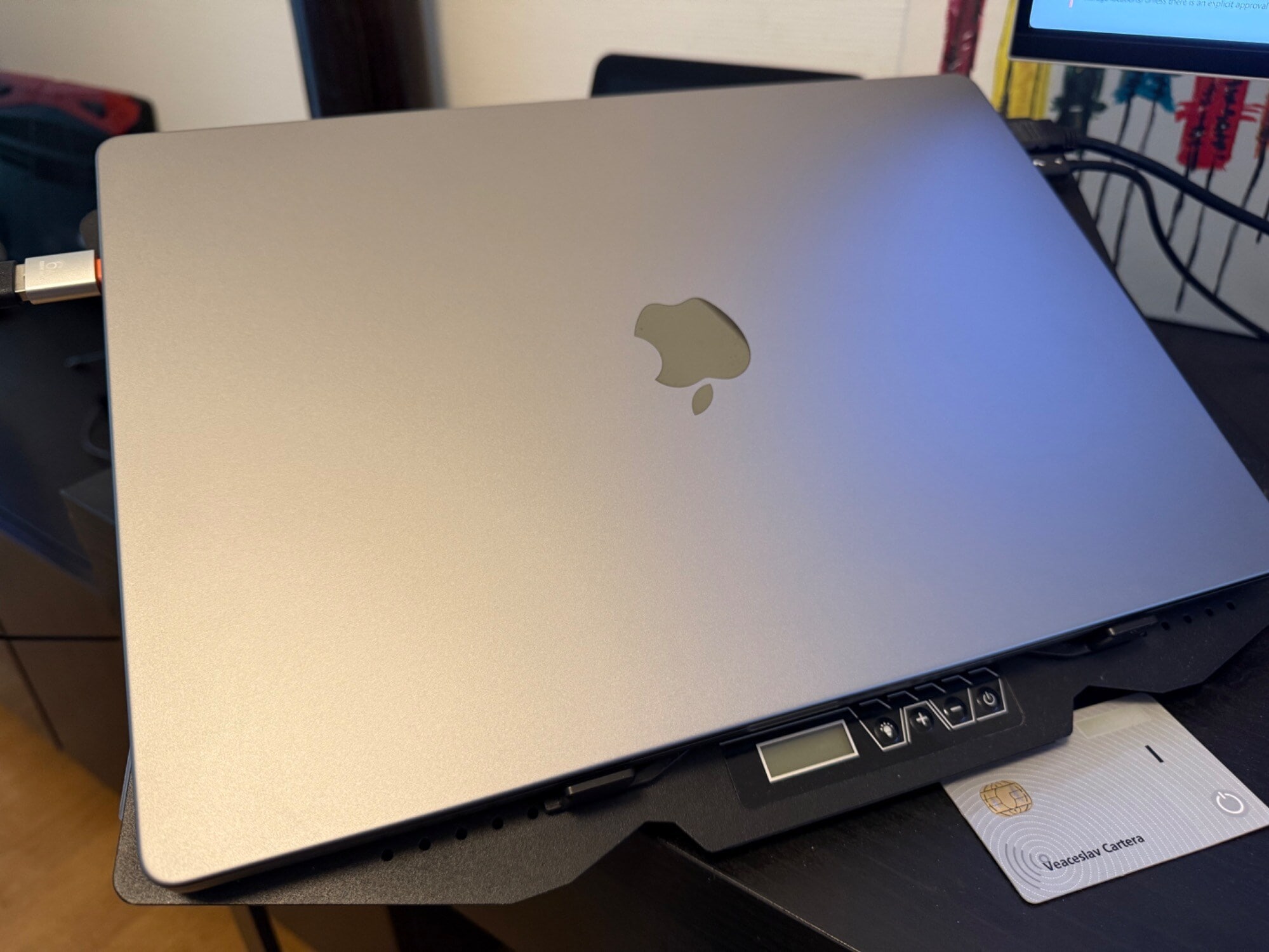 Produktbild Apple MacBook Pro – 2023 (16", M2 Max, 64 GB, 1000 GB, CH)