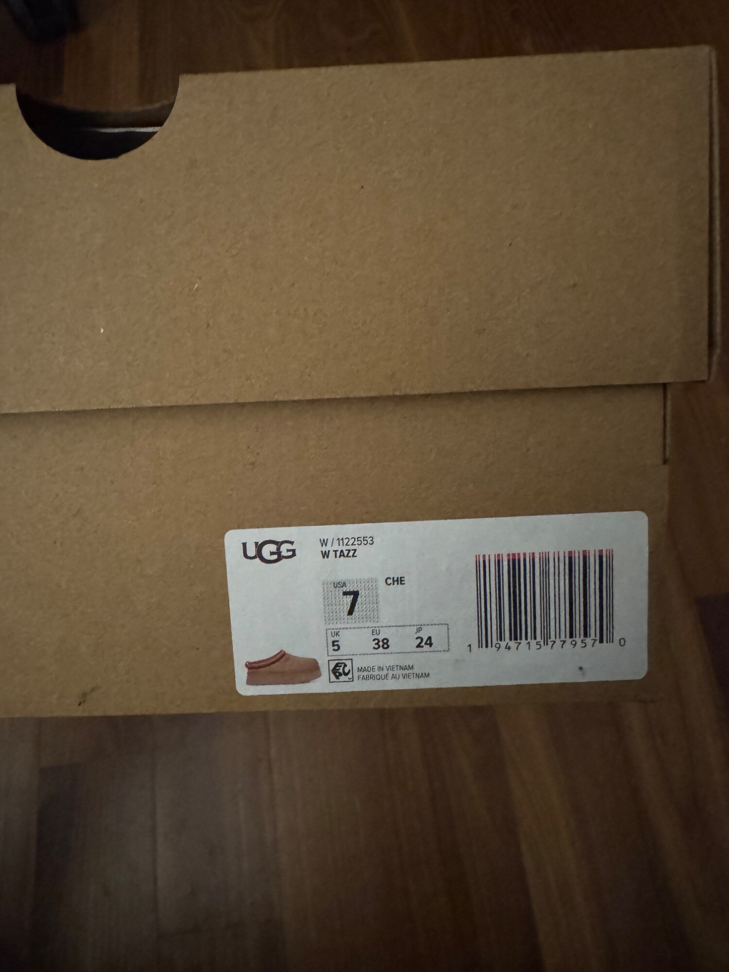 Actual product image Ugg Tazz (38)