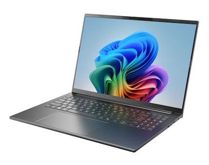 With a 16-inch display, the Acer Aspire has a keyboard with numeric keypad.