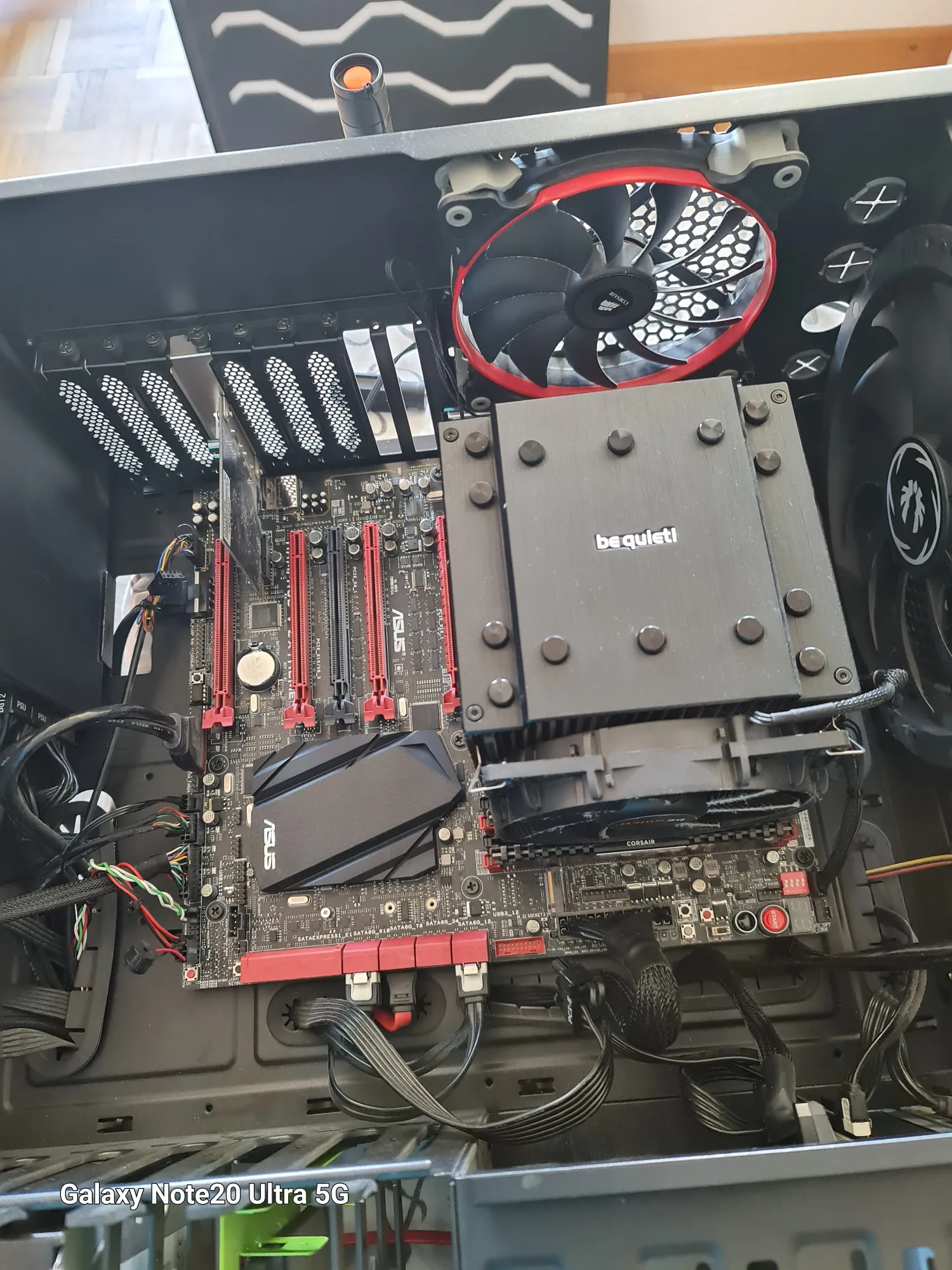 Immagine prodotto ASUS R.O.G. Rampage V Extreme (LGA 2011-v3, Intel X99, E-ATX)