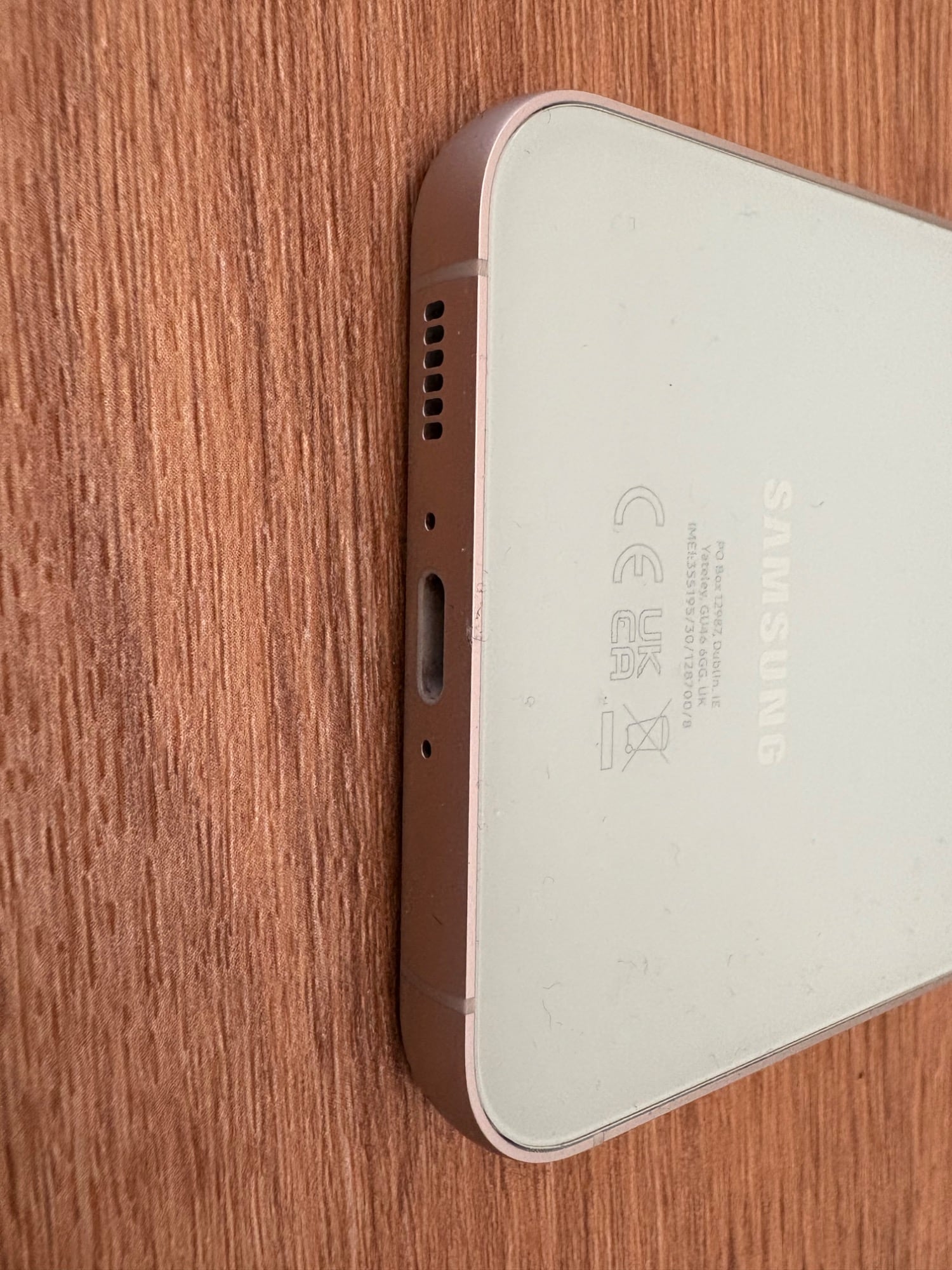 Produktbild Samsung Galaxy S23 FE (128 GB, Mint, 6.40", Dual SIM, 50 Mpx, 5G)