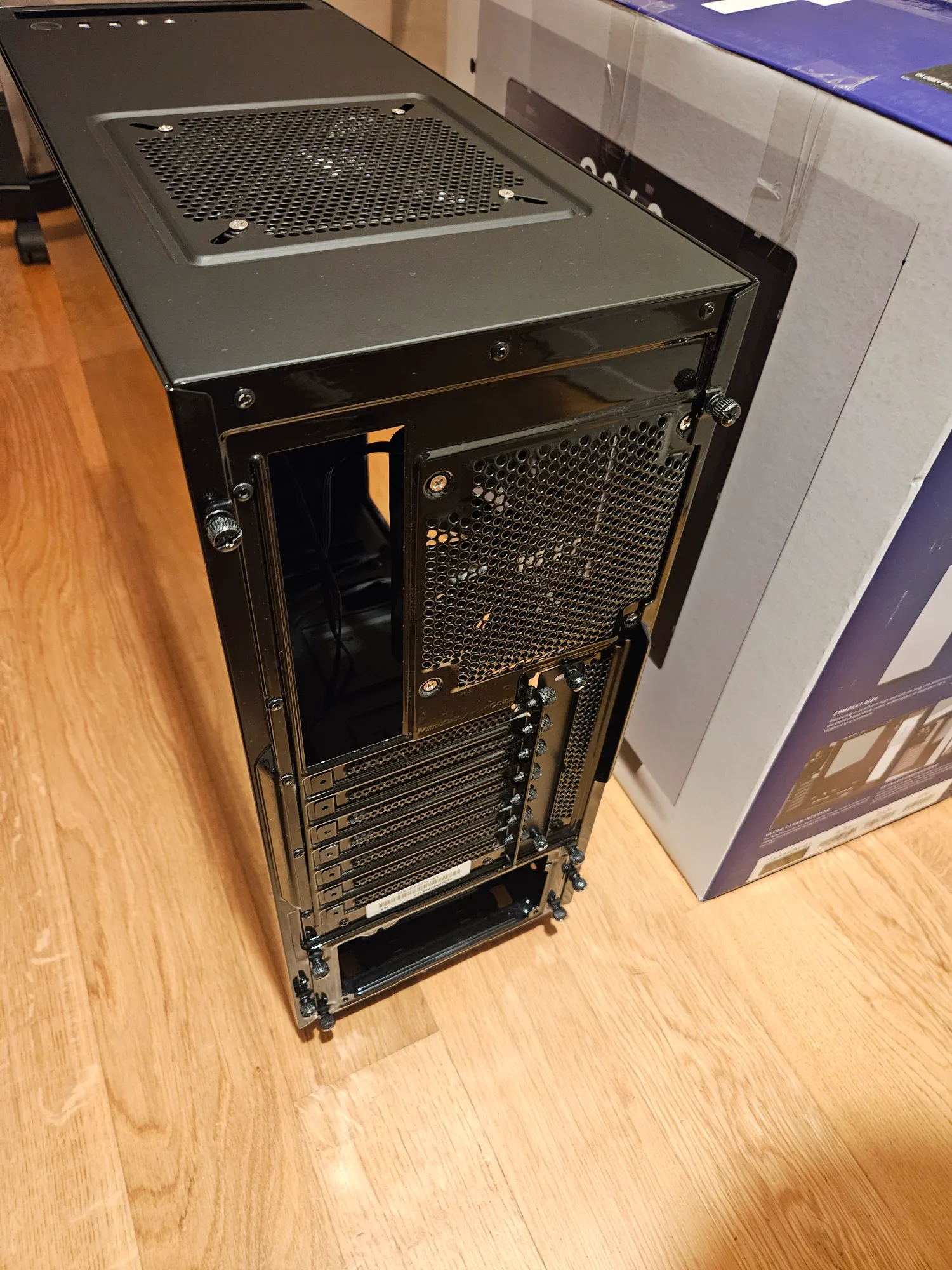 Immagine prodotto NZXT Fonte 340 (ATX, mATX, Mini-ITX)