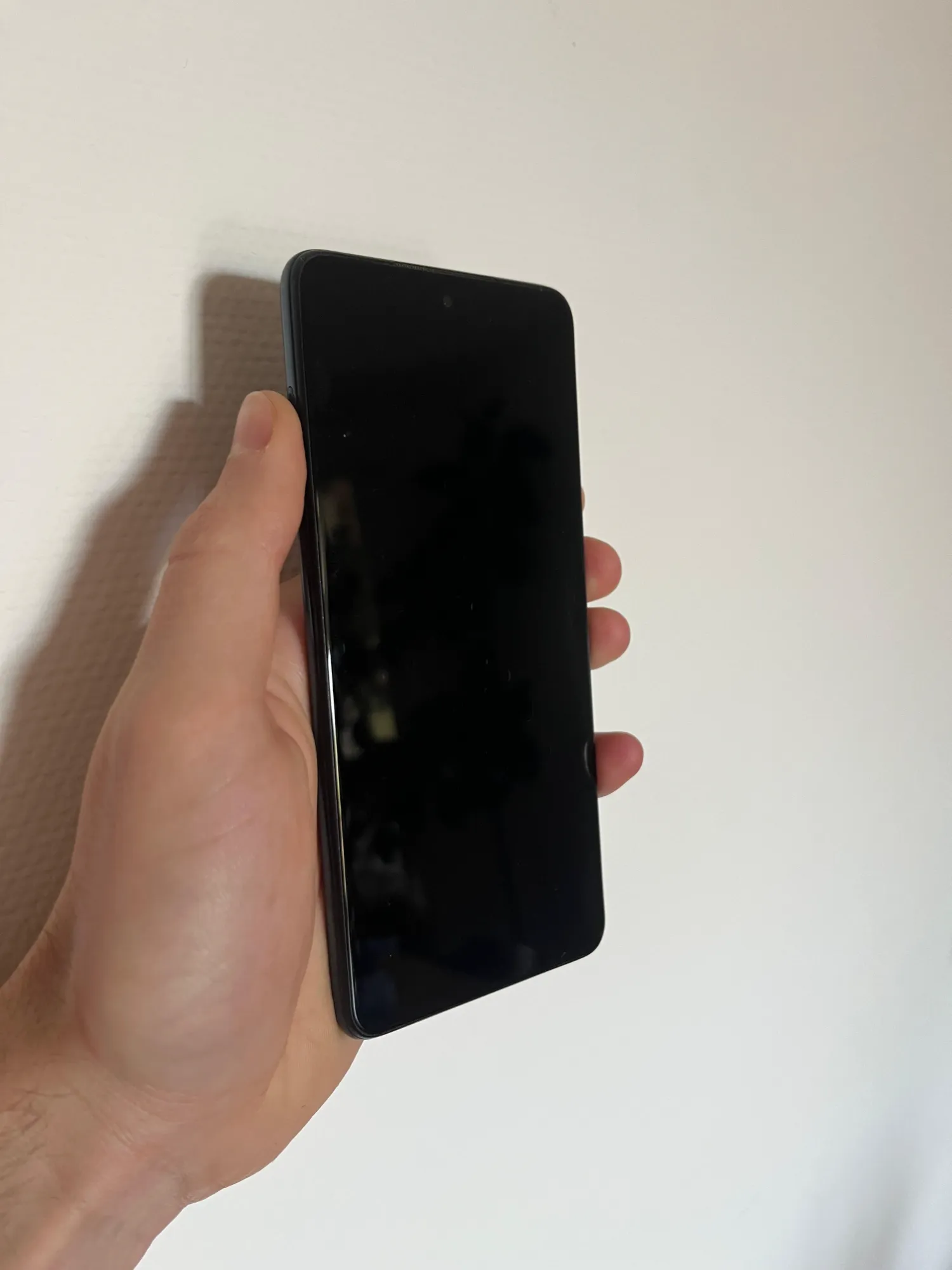 Produktbild Xiaomi Poco X3 Pro (256 GB, Phantom Black, 6.67", Hybrid Dual SIM, 48 Mpx, 4G)