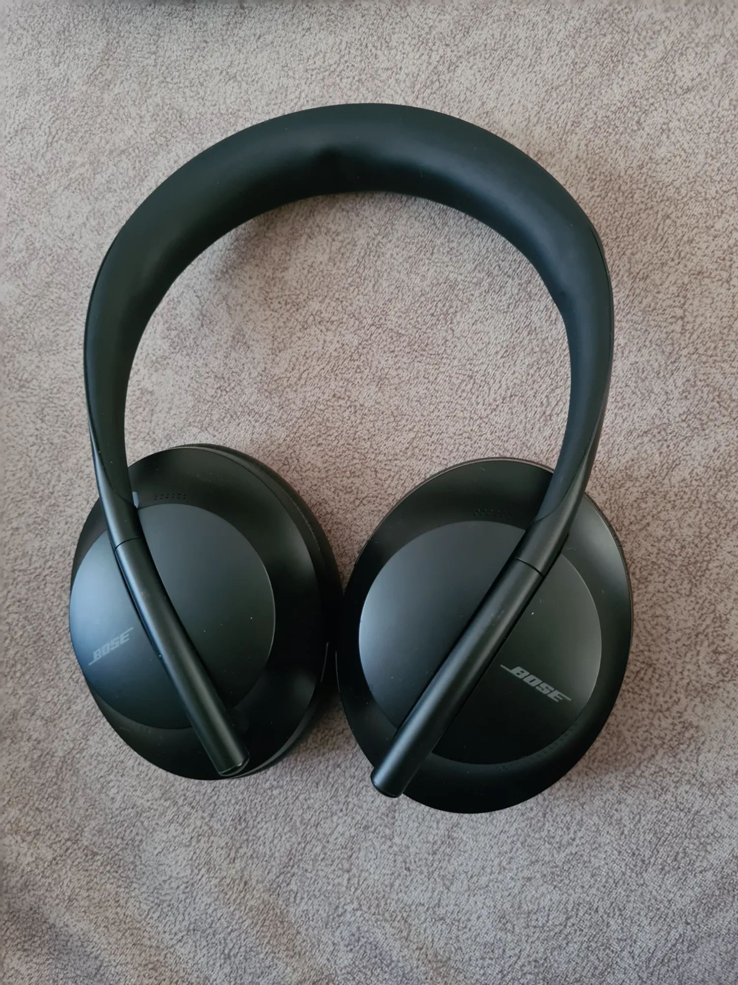Produktbild Bose Headphones 700 (ANC, 20 h, Kabellos)