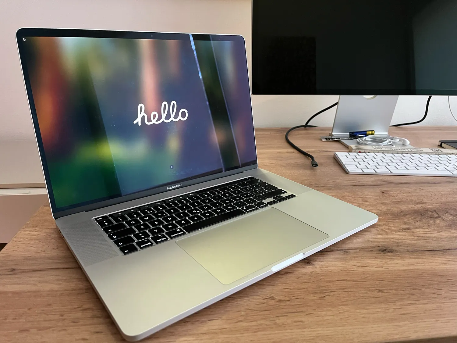 Immagine prodotto Apple MacBook Pro (16", Intel Core i9-9980HK, 64 GB, 1000 GB, CH)