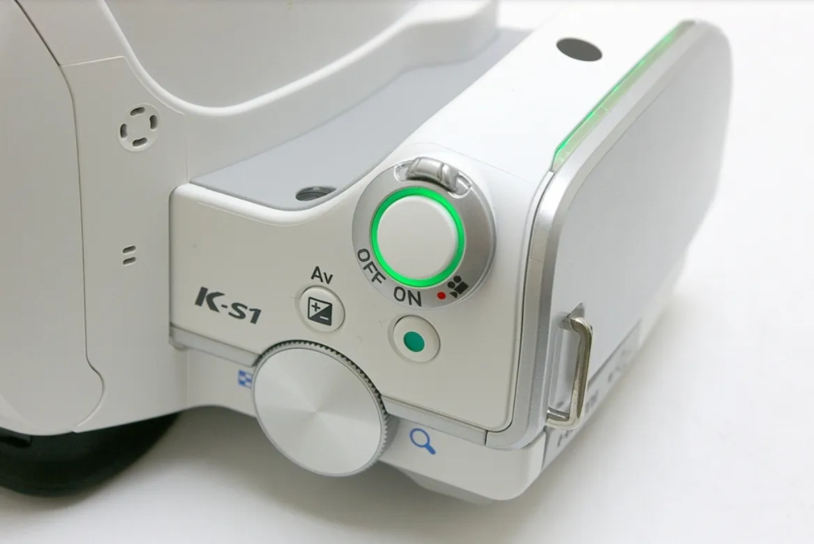 Actual product image Pentax K-S1 Body (APS-C / DX)