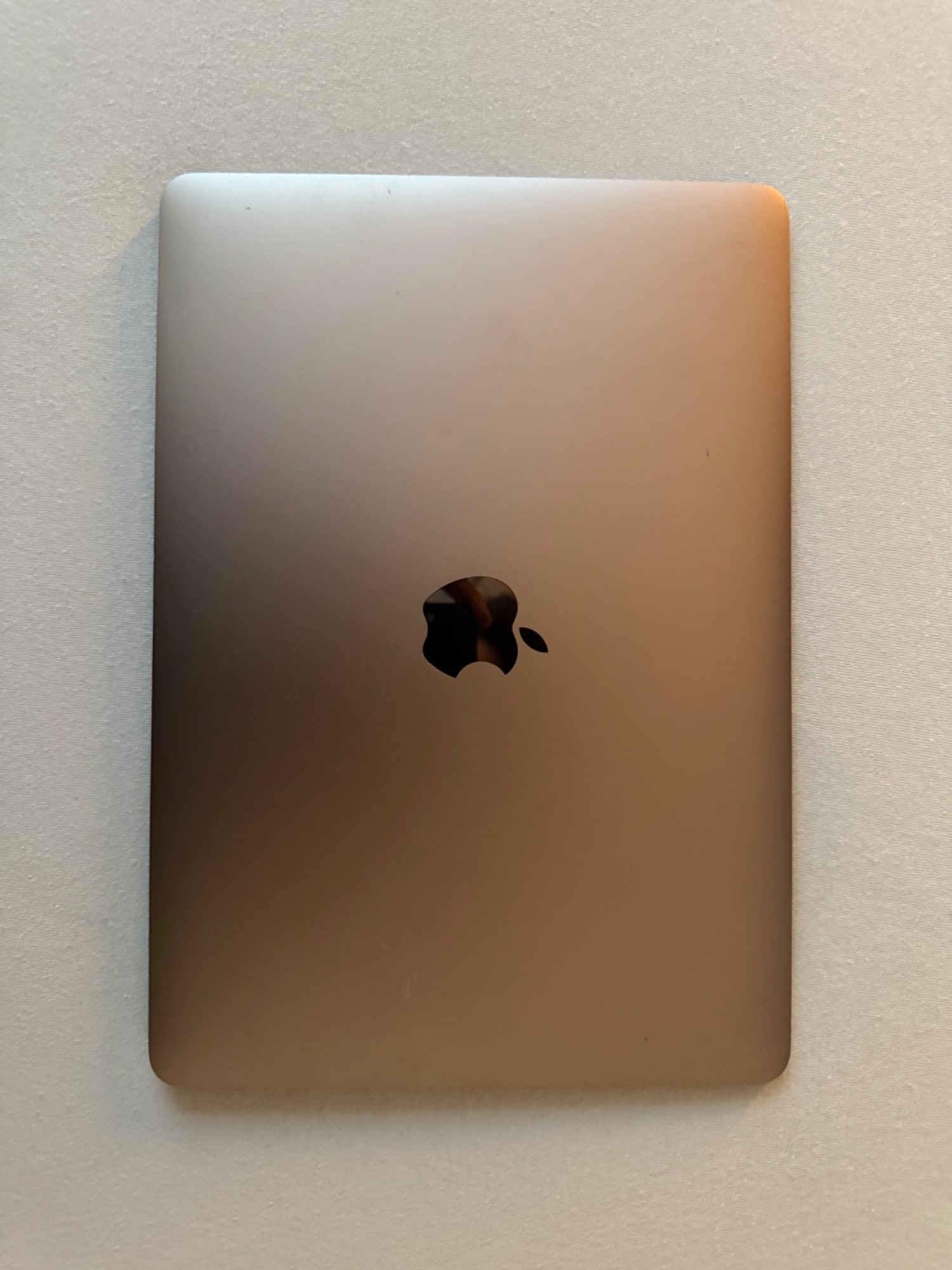 Produktbild Apple MacBook Space Gray (12", Intel Core M3, 8 GB, 256 GB, CH)