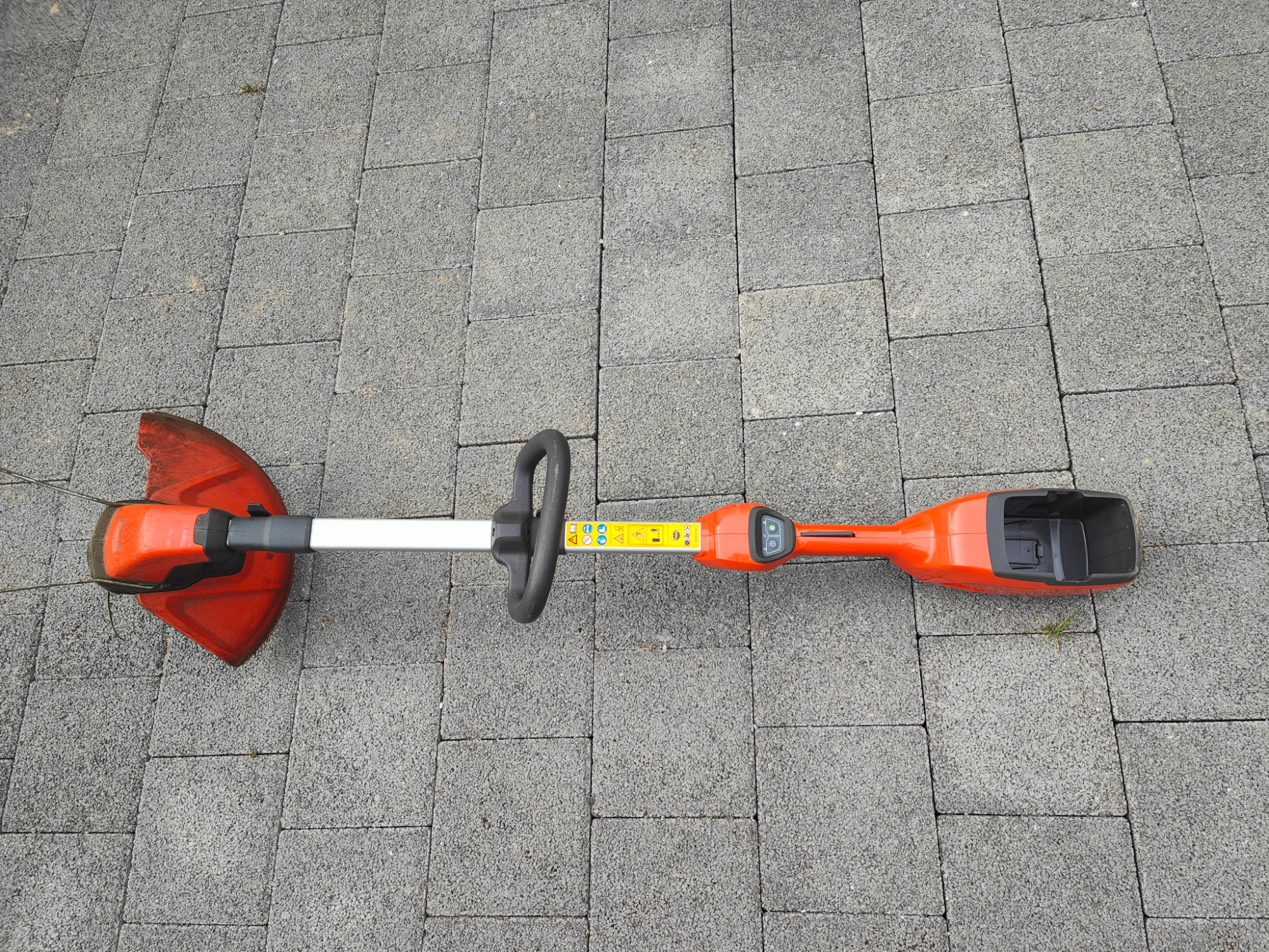 Produktbild Husqvarna 115iL (Trimmfaden)