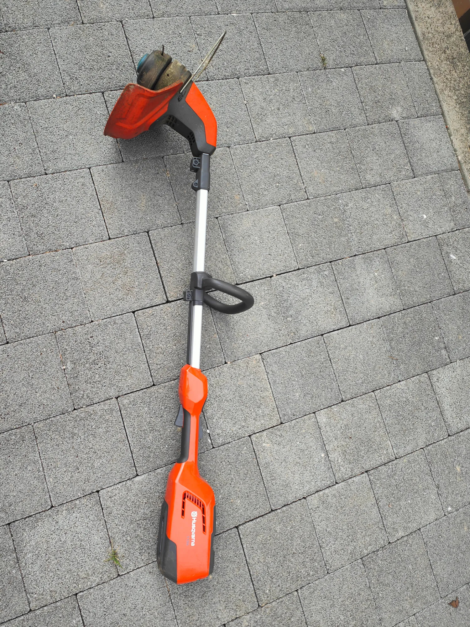 Produktbild Husqvarna 115iL (Trimmfaden)
