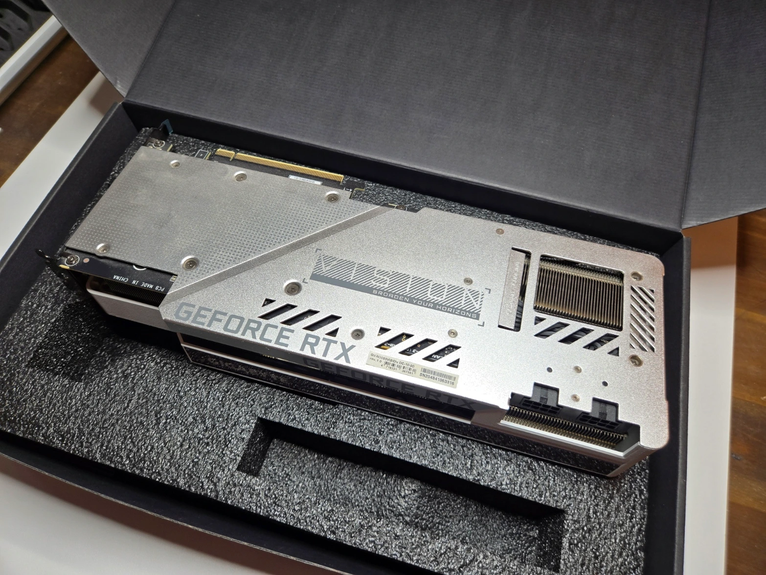 Produktbild Gigabyte GeForce RTX 3080 Vision OC (10 GB)