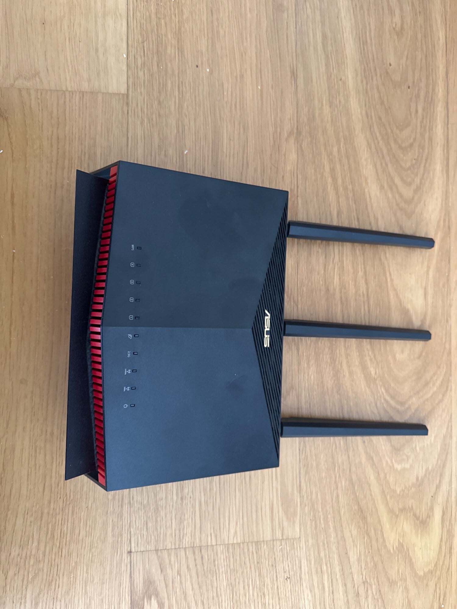 Actual product image ASUS RT-AX86U AX5700 WiFi 6 Gaming Router