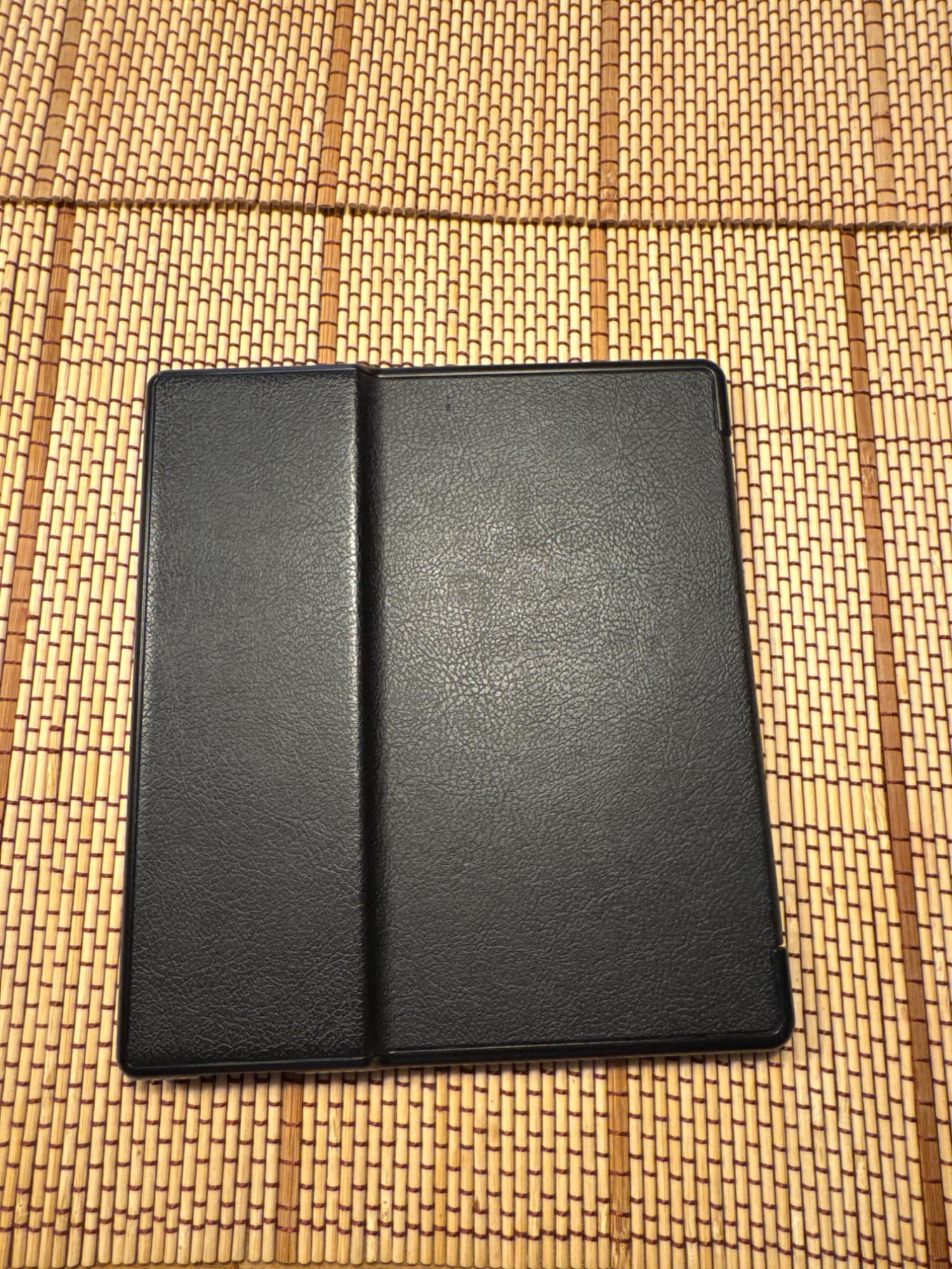 Image du produit Amazon Kindle Oasis (2019) (7", 32 Go, Noir)