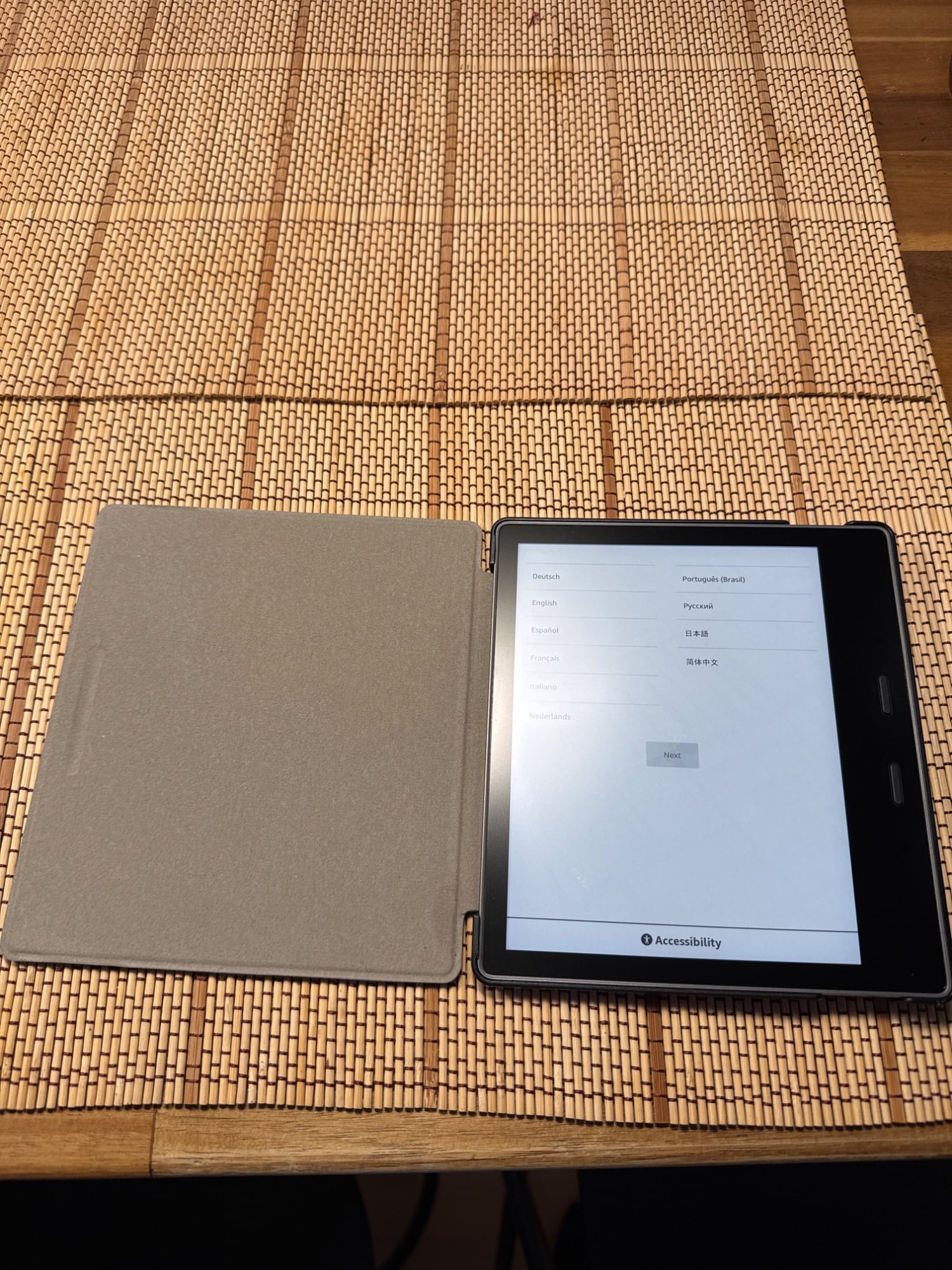 Image du produit Amazon Kindle Oasis (2019) (7", 32 Go, Noir)
