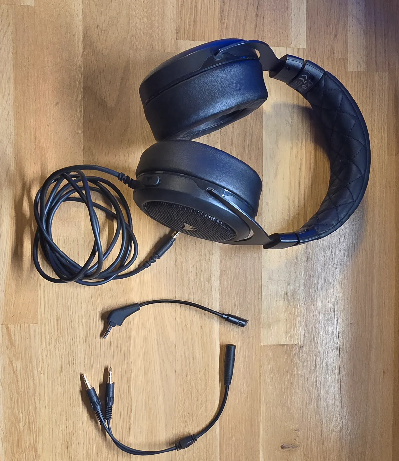 Produktbild Corsair Hs50 (Kabelgebunden)