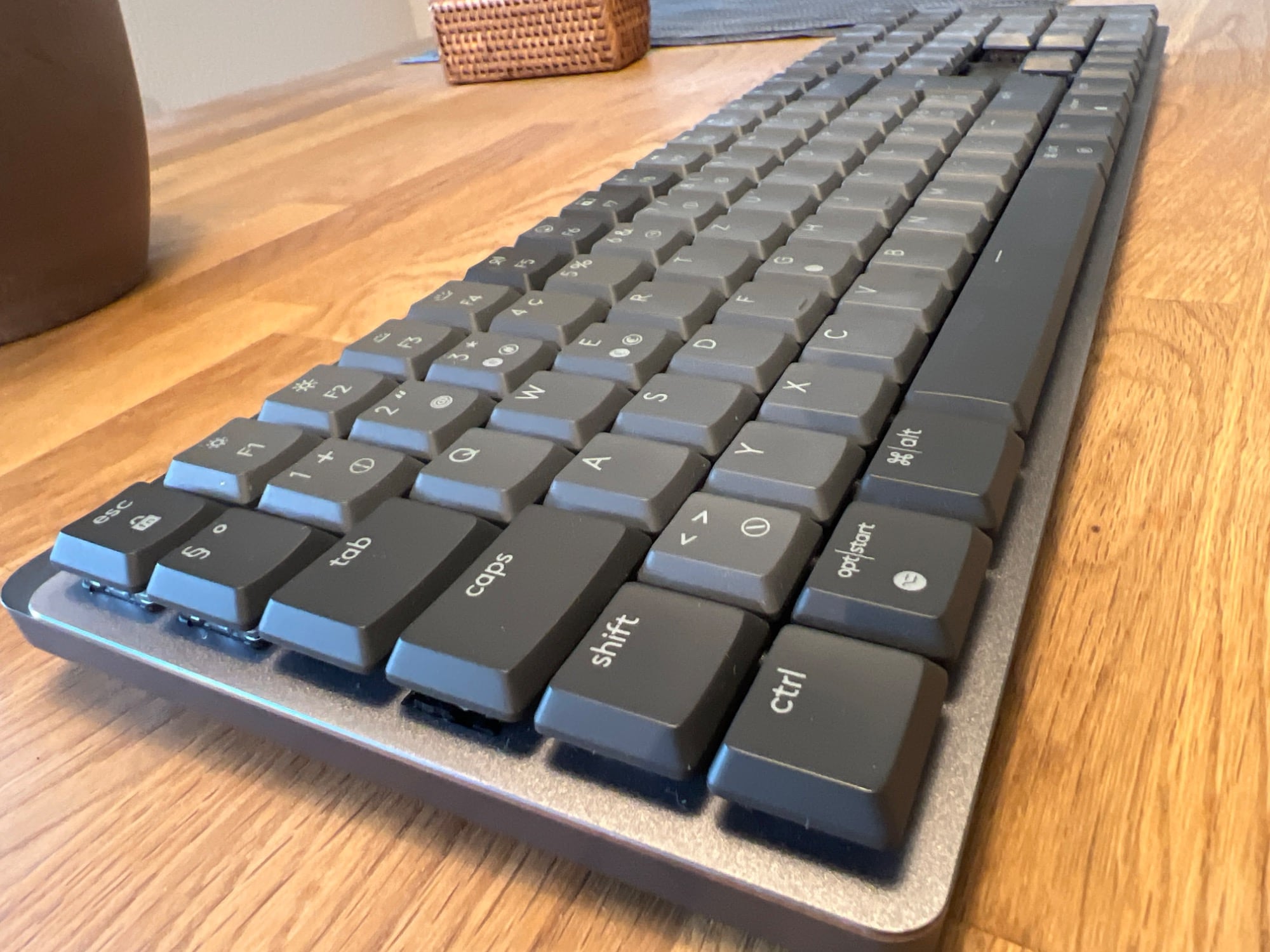 Produktbild Logitech MX Mechanical (CH, Kabellos)