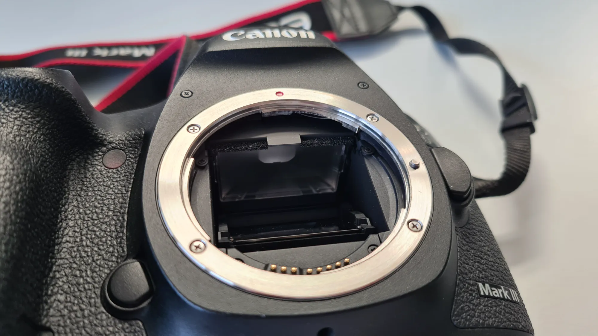Actual product image Canon EOS 5D Mark III Body, 3-year premium warranty (22.30 Mpx, Full frame)