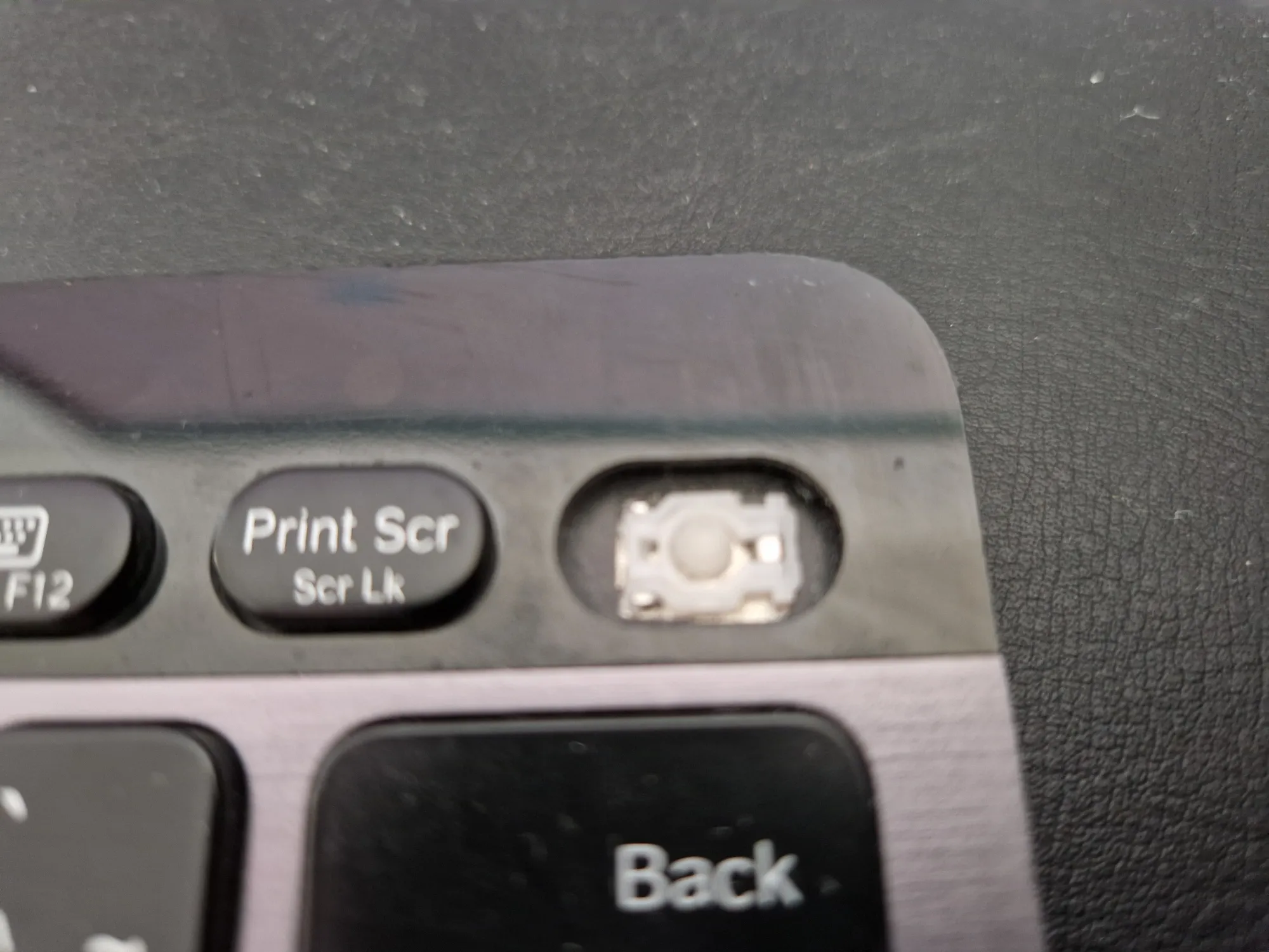 Produktbild Logitech Bluetooth Illuminated Keyboard K810 (CH, Kabellos)