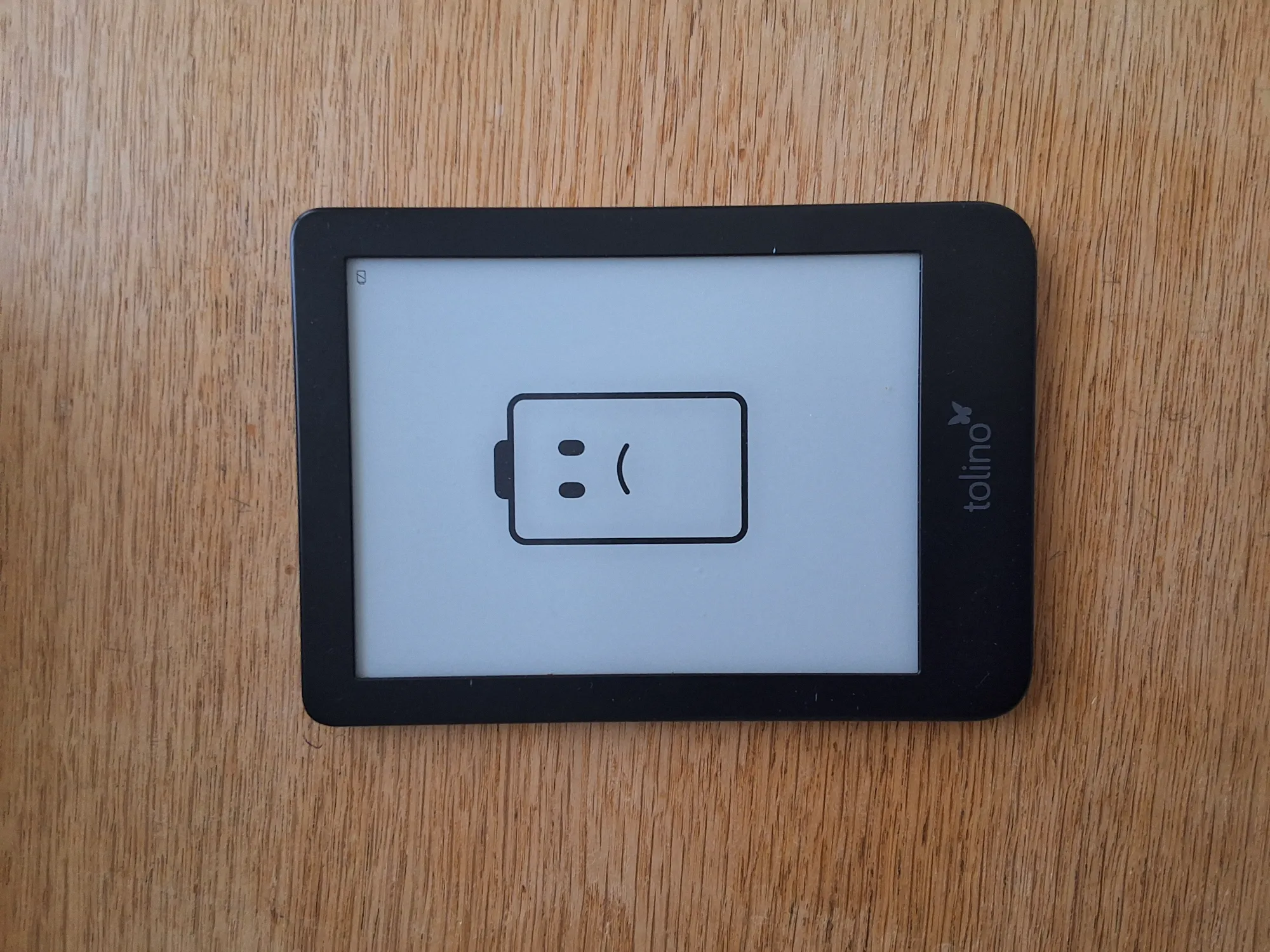 Image du produit tolino shine 4 (6", 16 Go, Bleu, Noir)