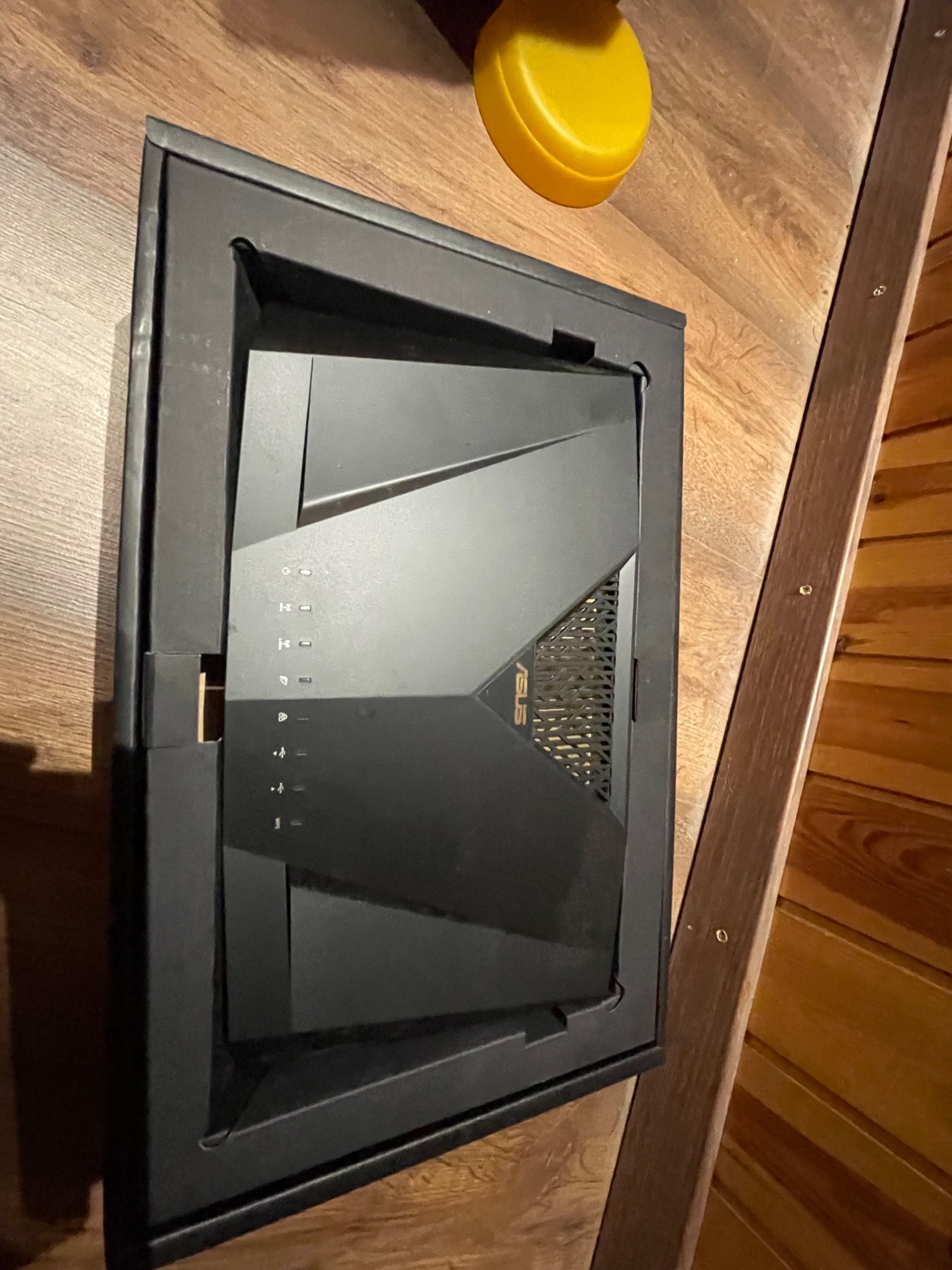 Actual product image ASUS RT-AX88U Gaming