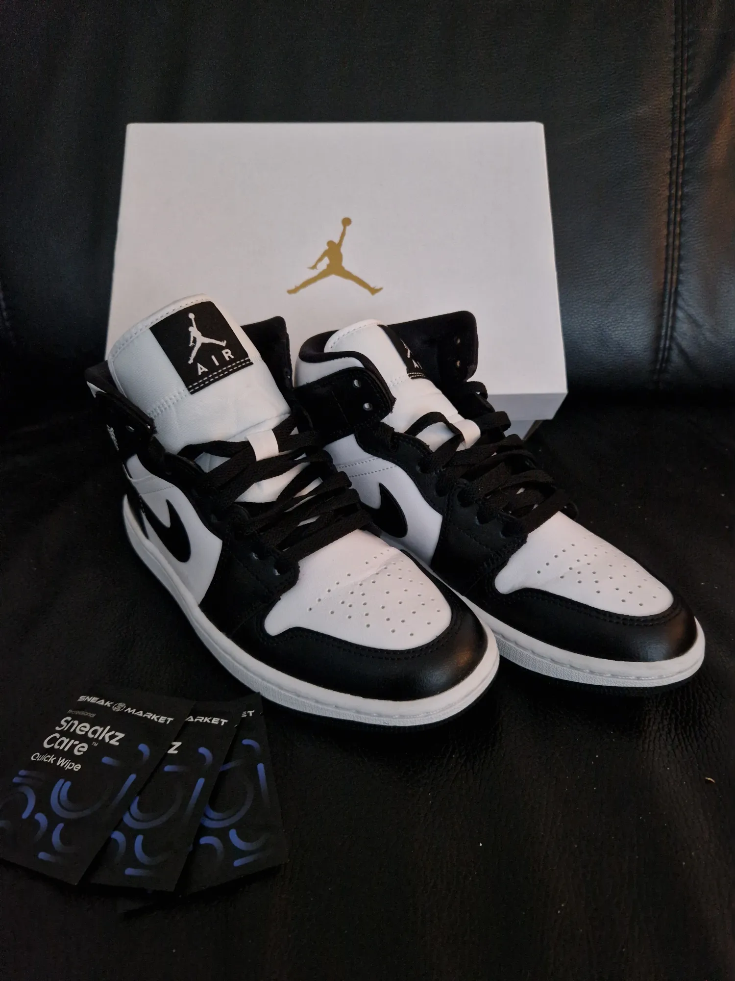 Image du produit Nike Air Jordan 1 Mid (38.5)