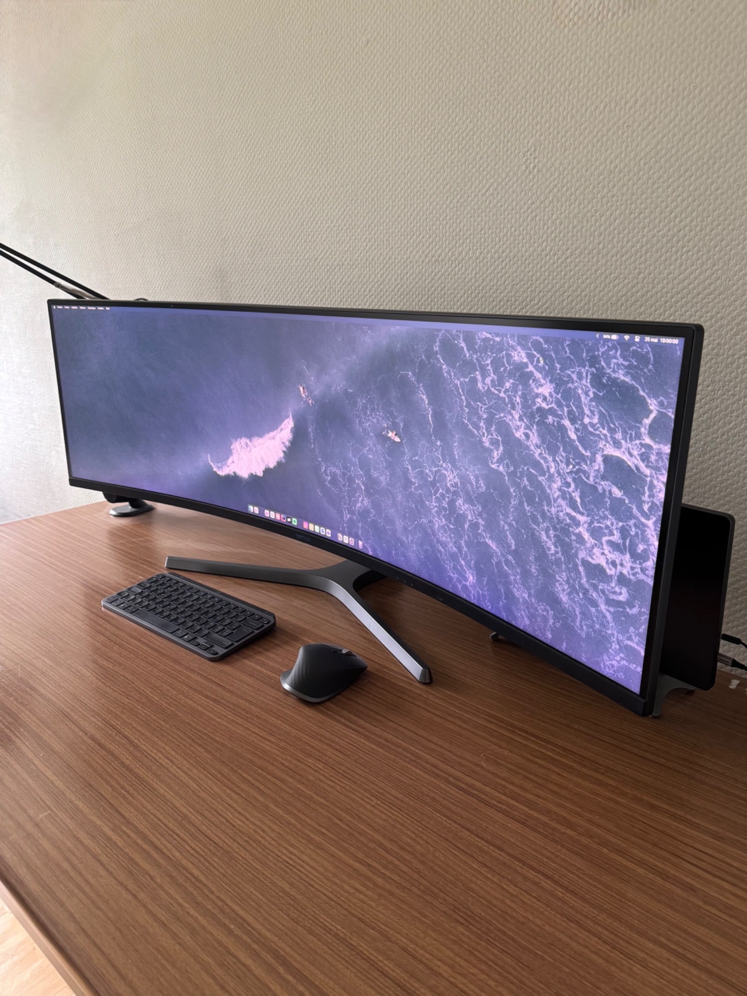 Produktbild Samsung LC49RG90SSRXEN (5120 x 1440 Pixel, 49")