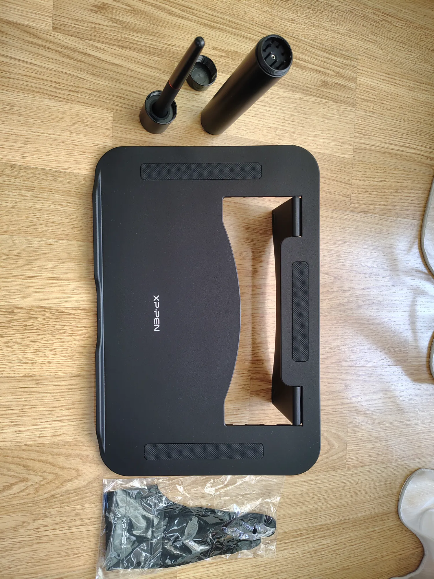 Immagine prodotto XP-Pen Artist Pro (15.60", 5080 lpi)
