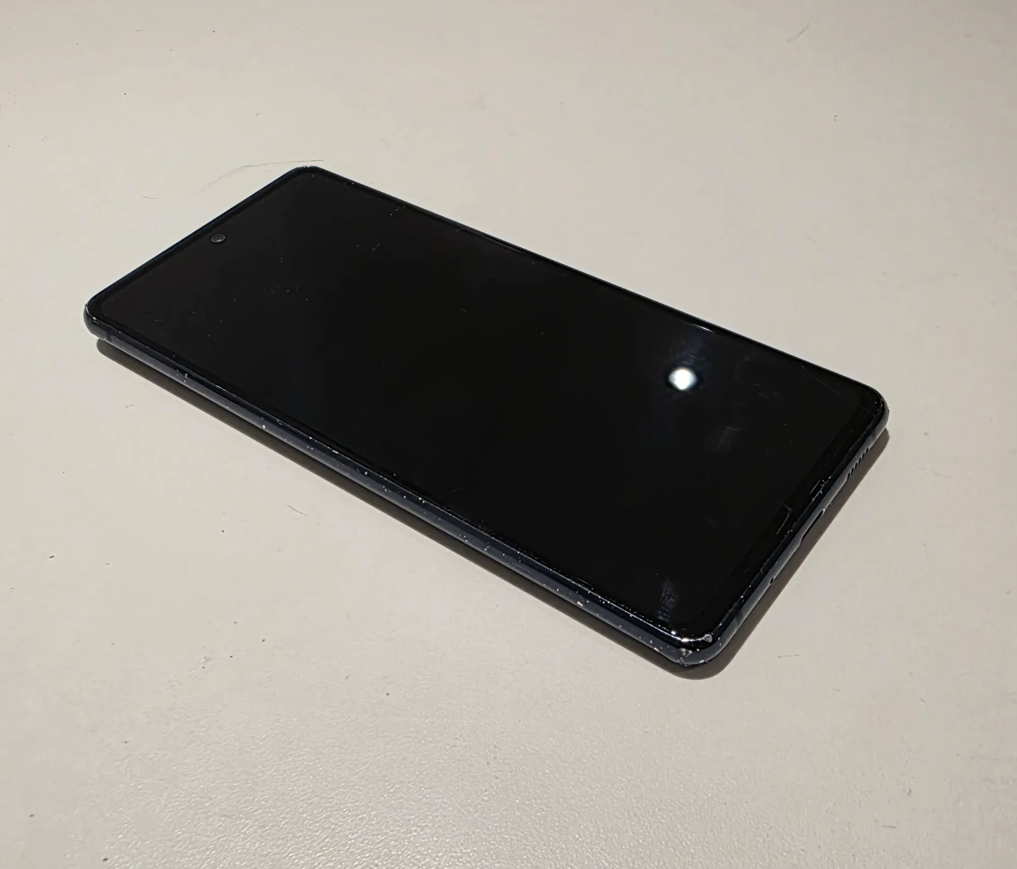 Produktbild Samsung Galaxy S20 FE 5G (128 GB, Cloud Navy, 6.50", Hybrid Dual SIM, 12 Mpx, 5G)
