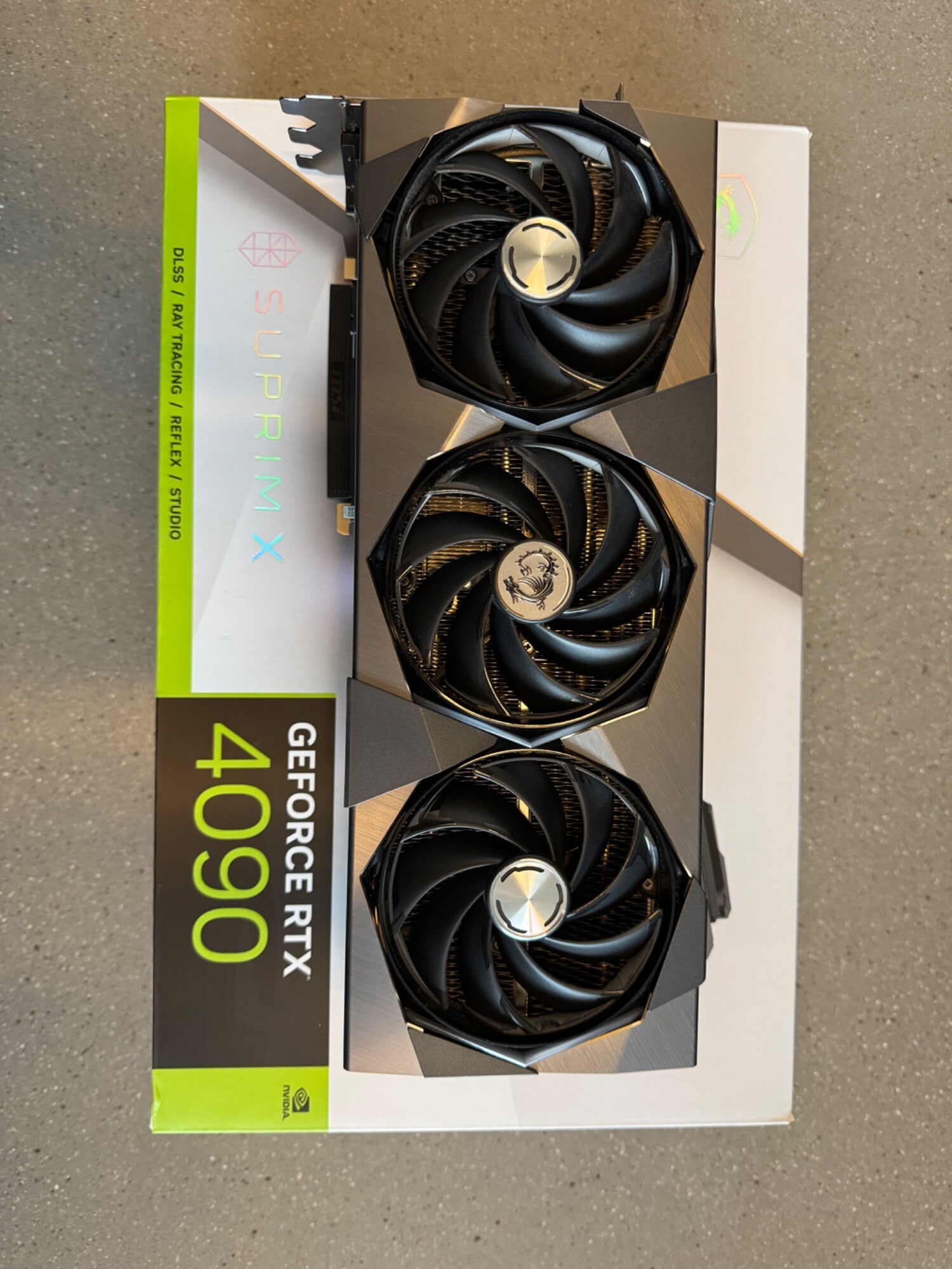 Immagine prodotto MSI GeForce RTX 4090 SUPRIM X 24G (24 GB)