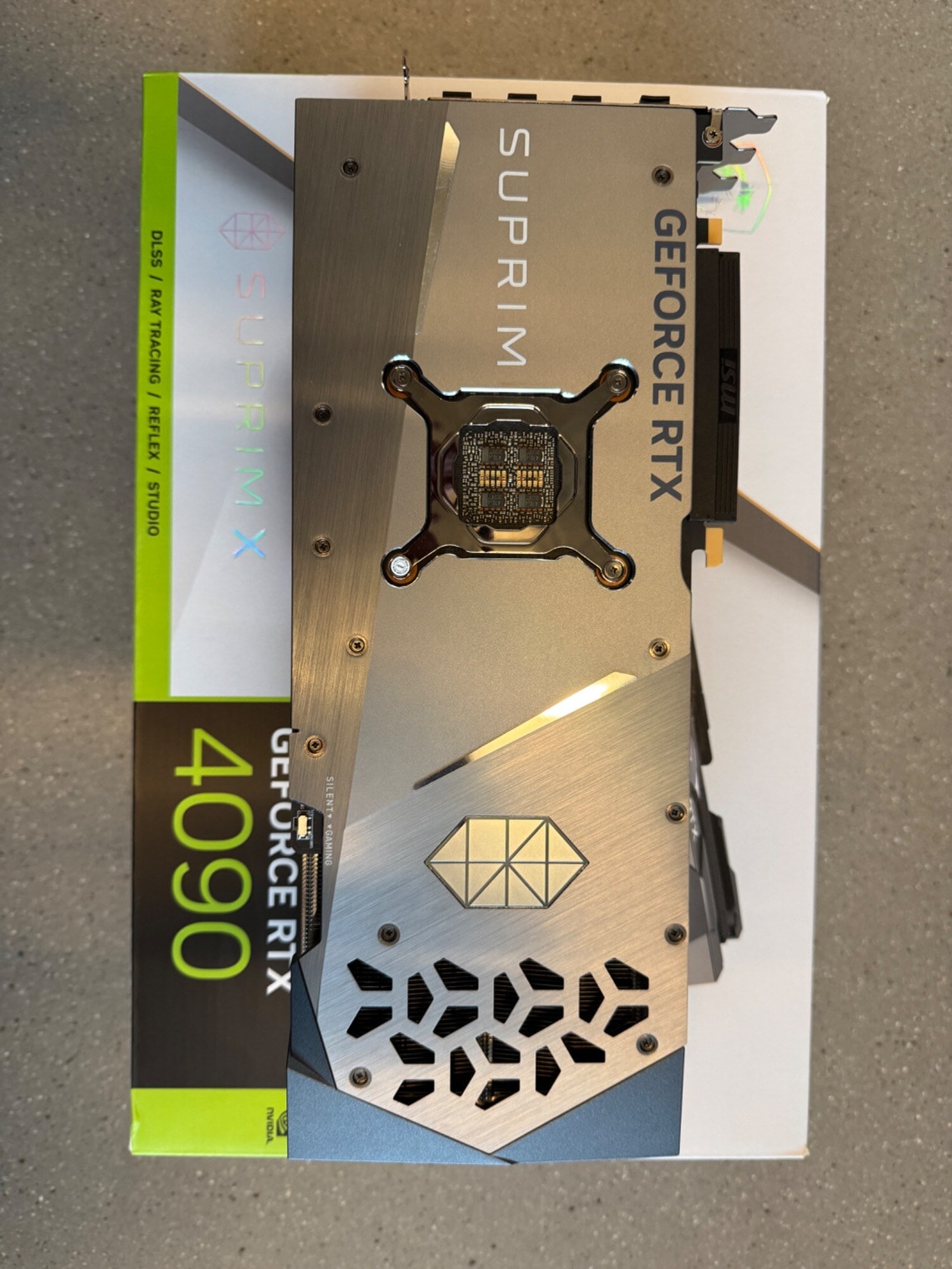 Immagine prodotto MSI GeForce RTX 4090 SUPRIM X 24G (24 GB)