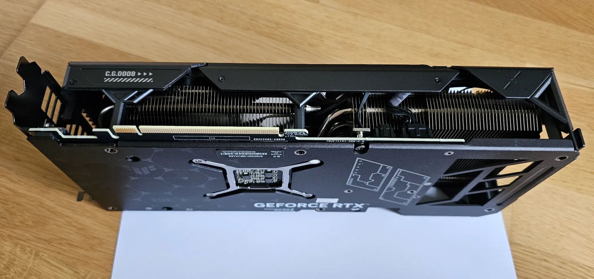 Produktbild ASUS GeForce RTX 4070 TUF GAMING OC (12 GB)